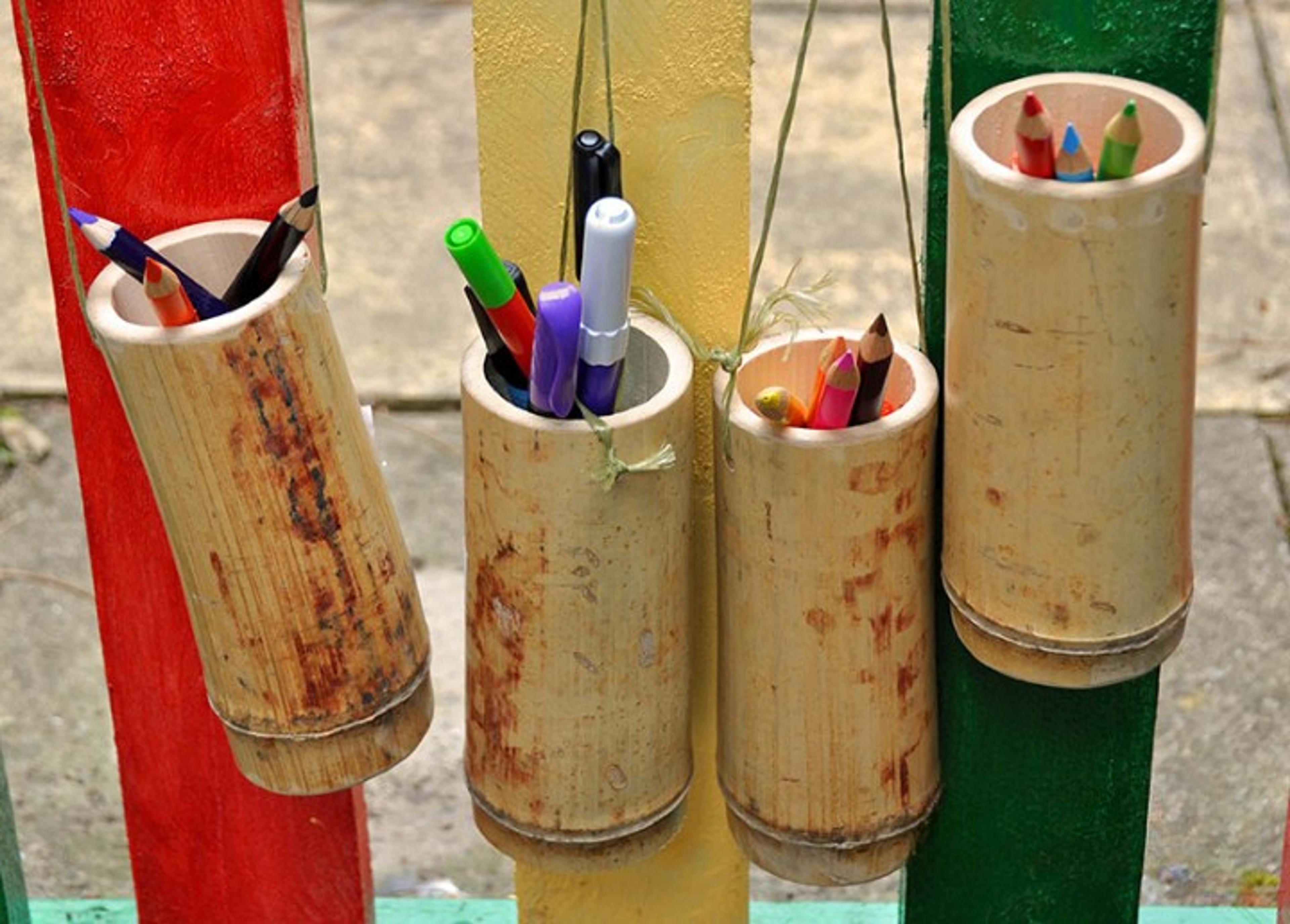 BAMBOO PENCIL HOLDERS (4PK)