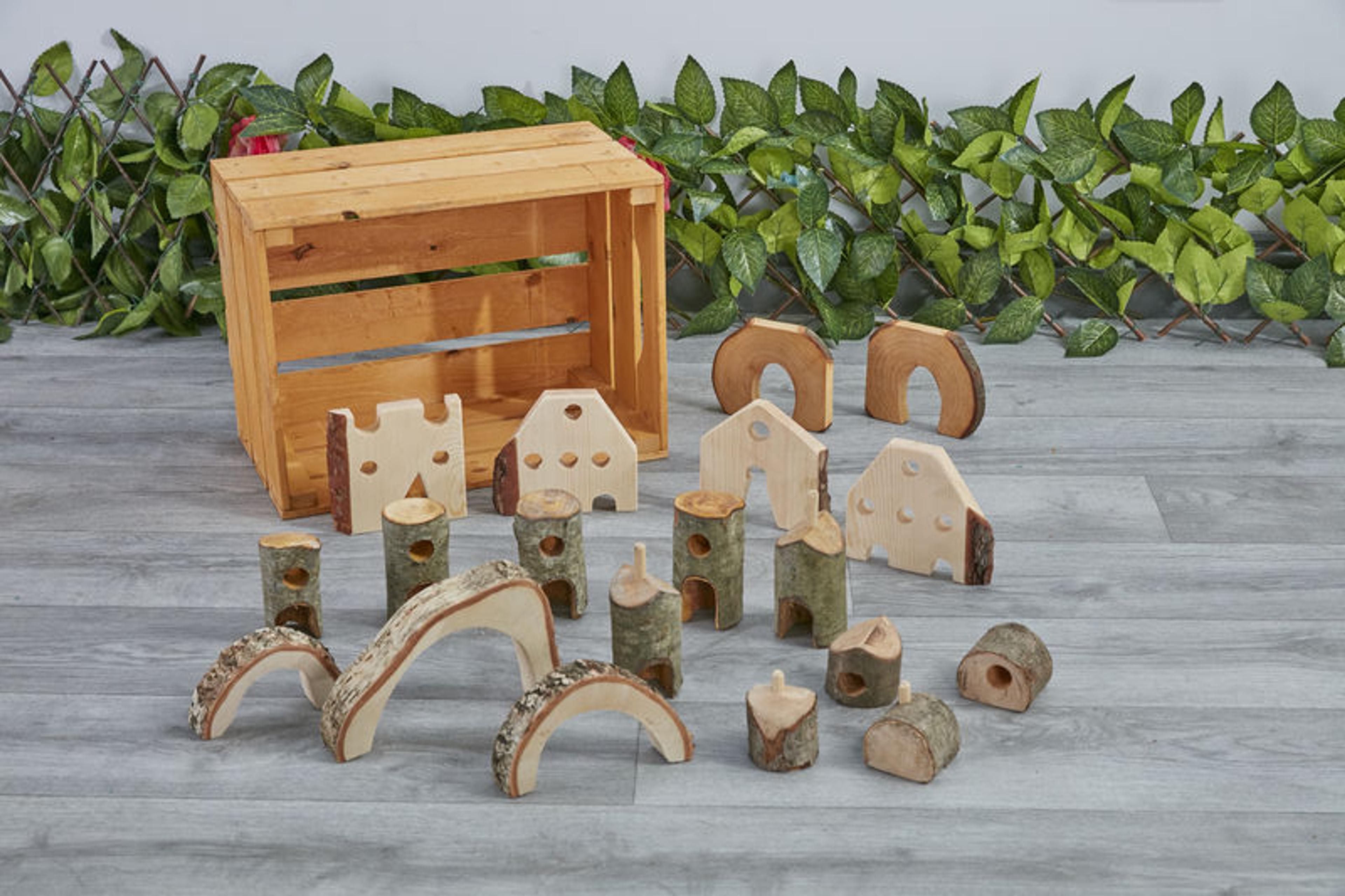 CLASSROOM NATURAL SMALL WORLD SET