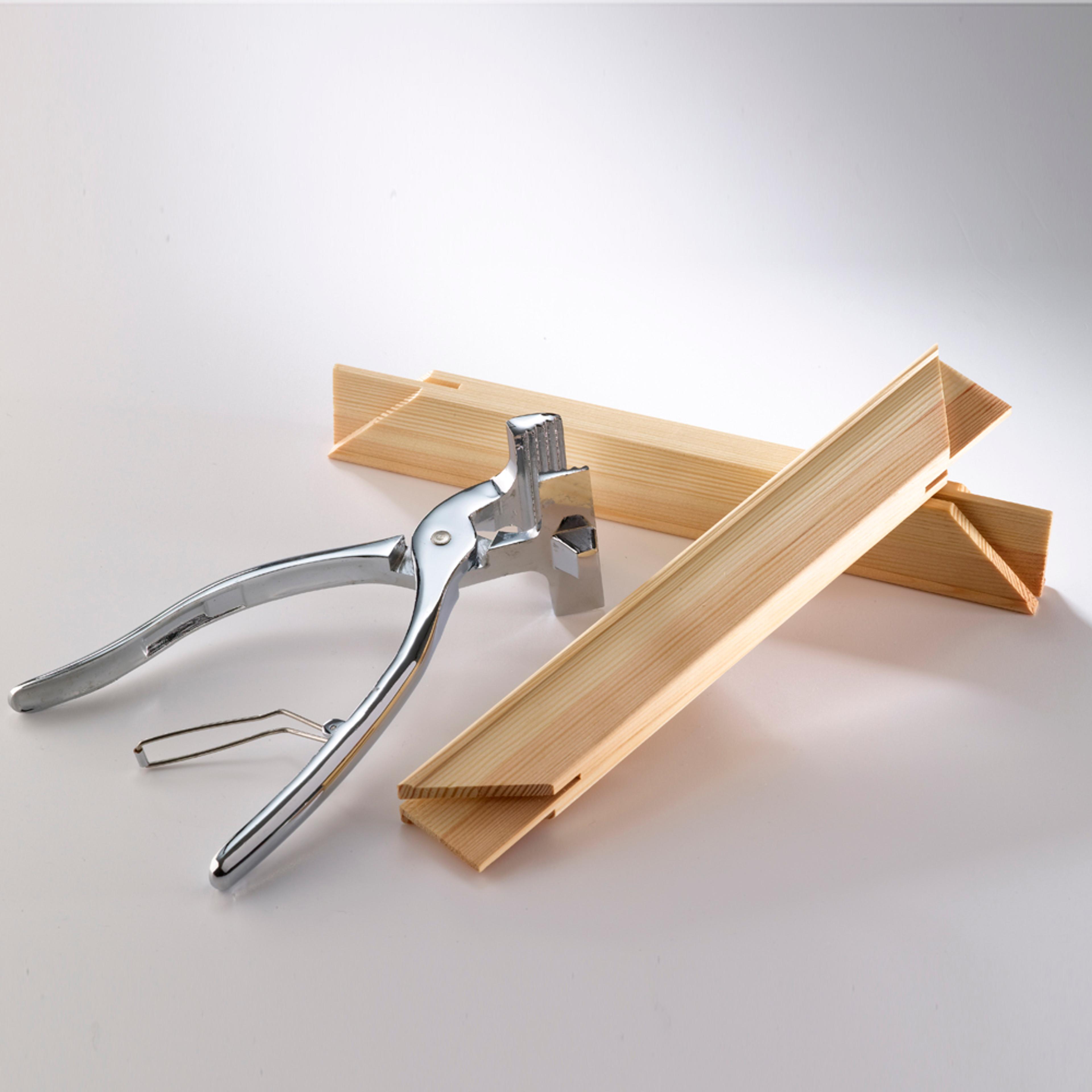 Canvas Stretching Pliers