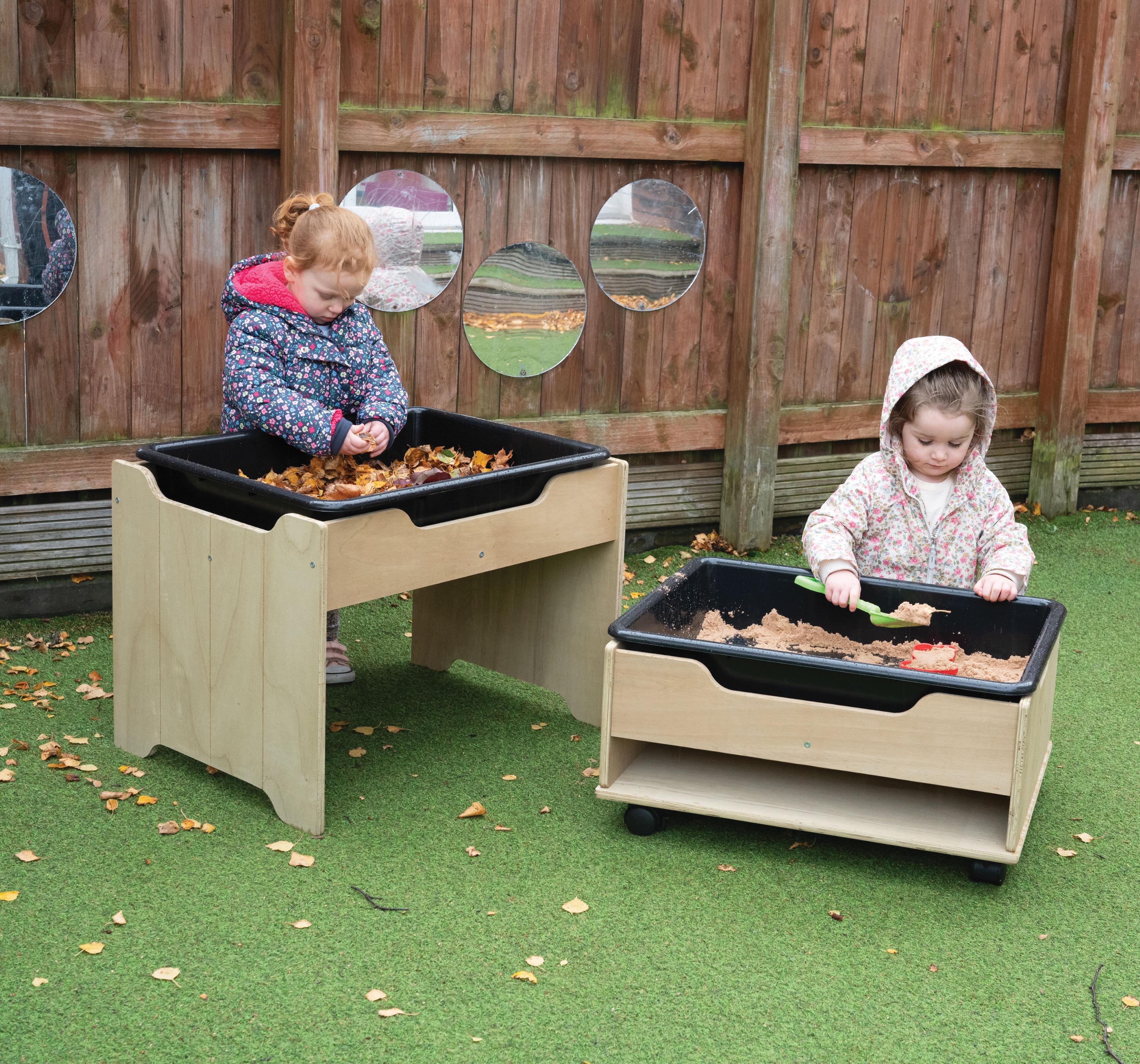 Twoey Outdoor Duo Low Sand & Water Unit - Under 2's 