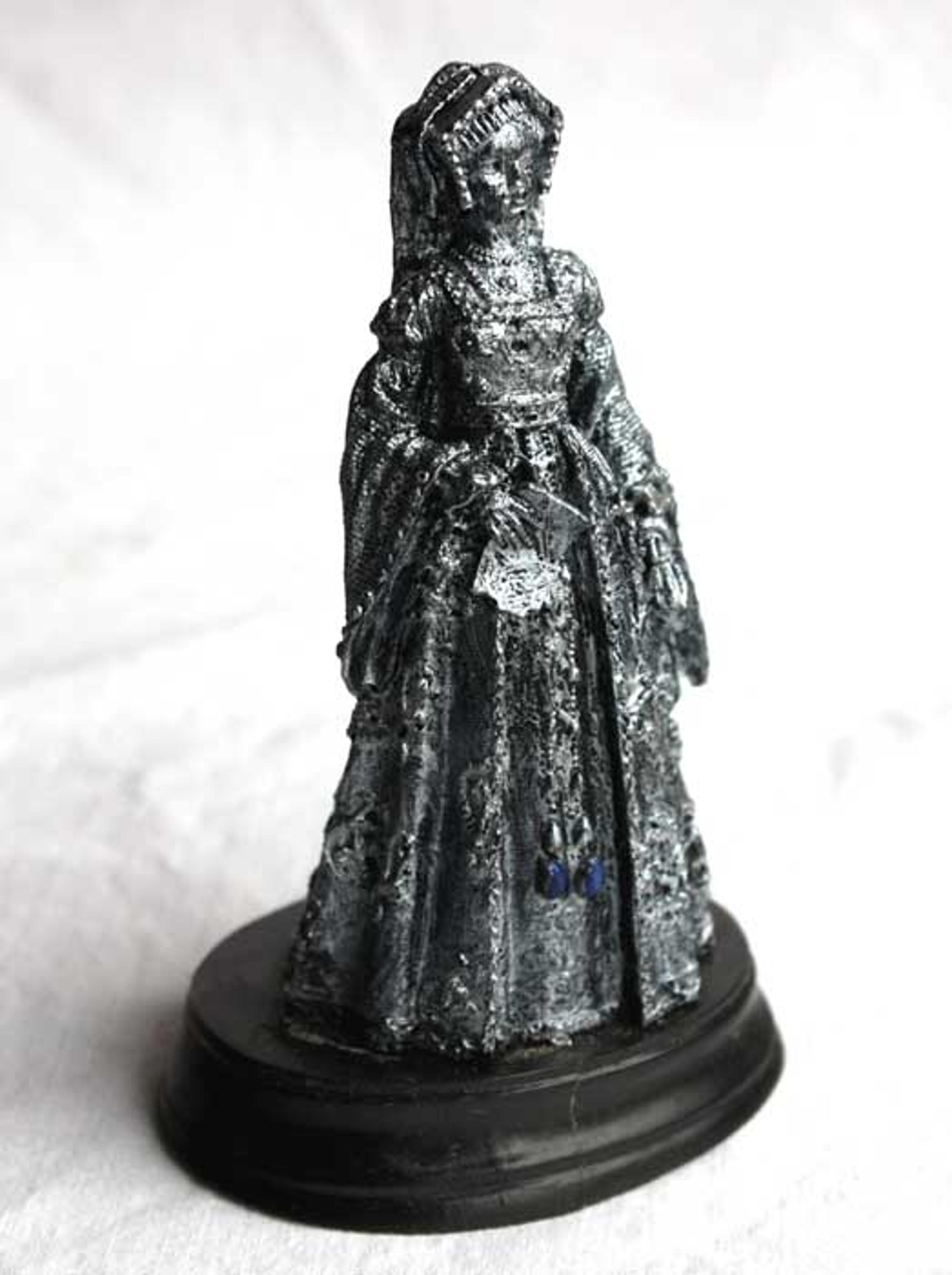 Ann Boleyn Figurine