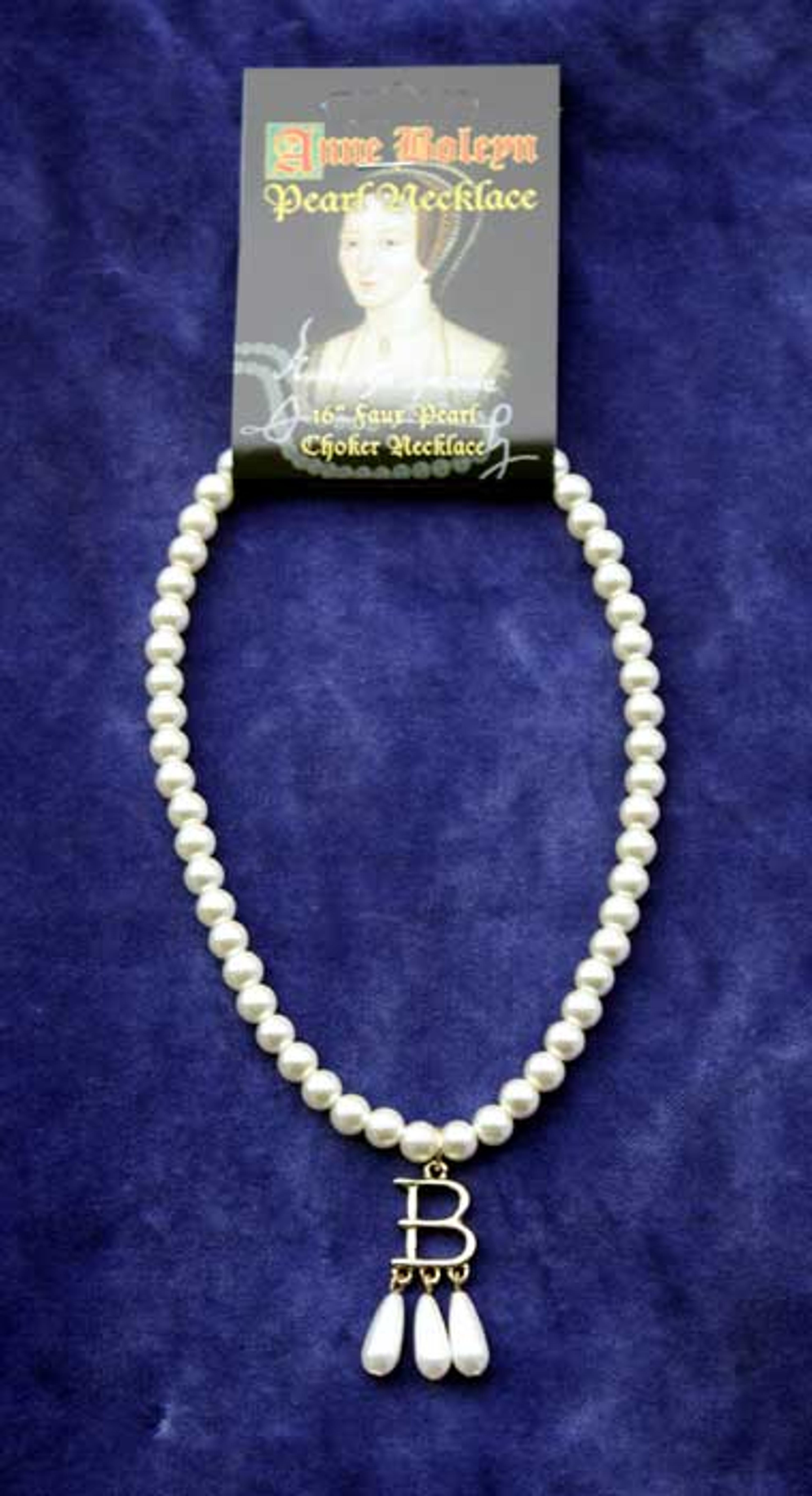 Ann Boleyn's Pearl Necklace