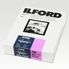 Ilford Multigrade RC Deluxe Photographic Paper - Glossy - 127 x 178mm (5 x 7 inch). Pack of 100