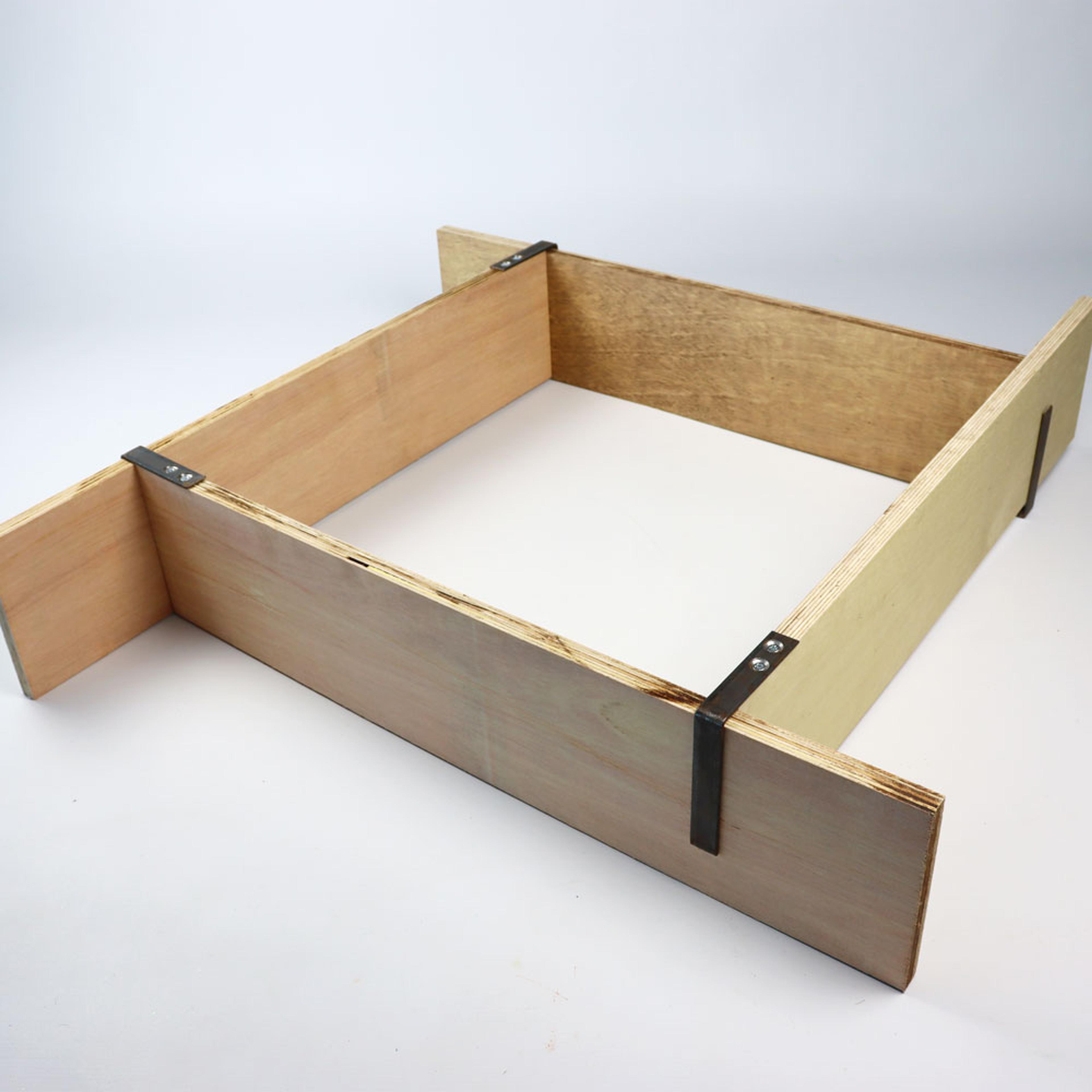 Adjustable Mould Frame