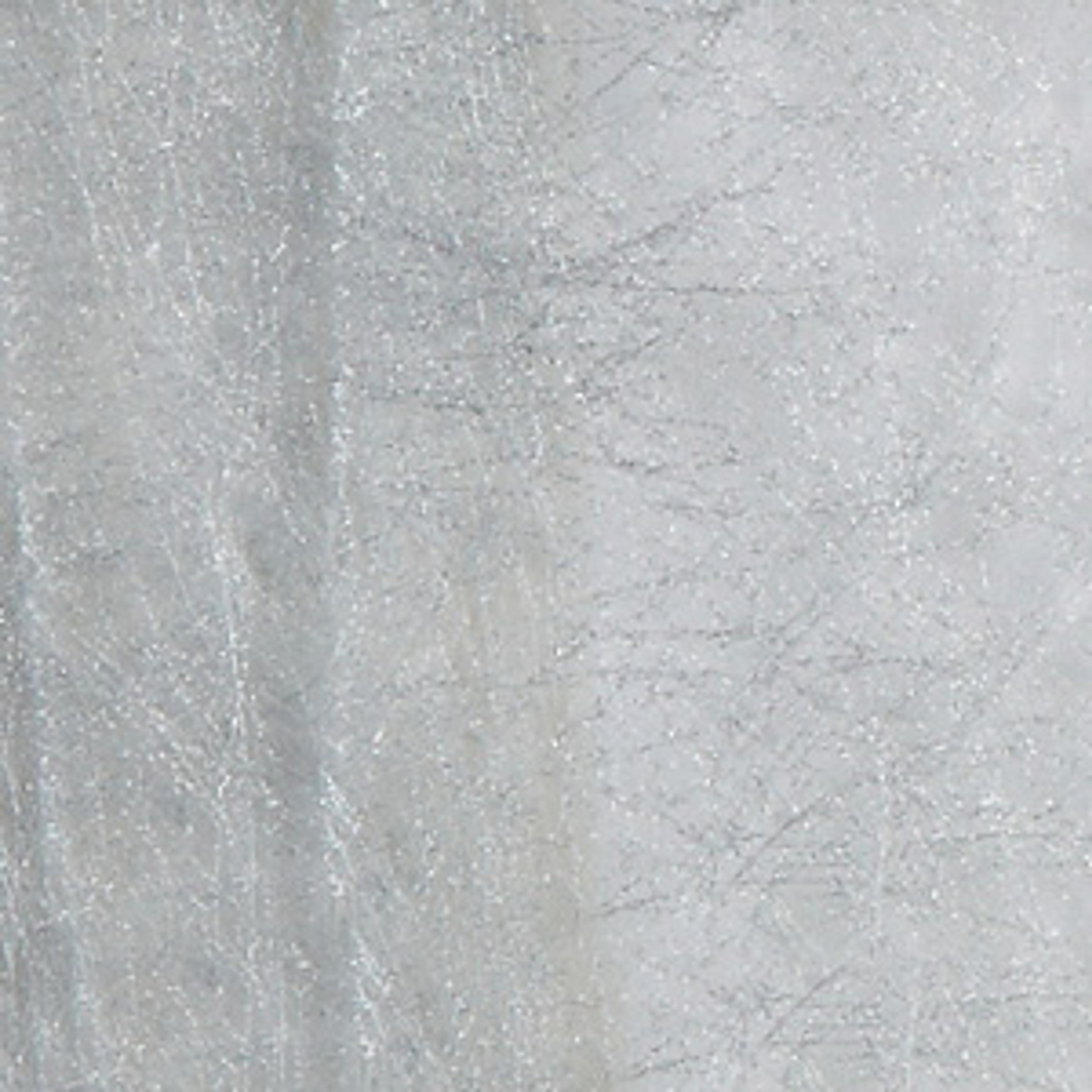 Fibre Mesh - Silver. Per metre