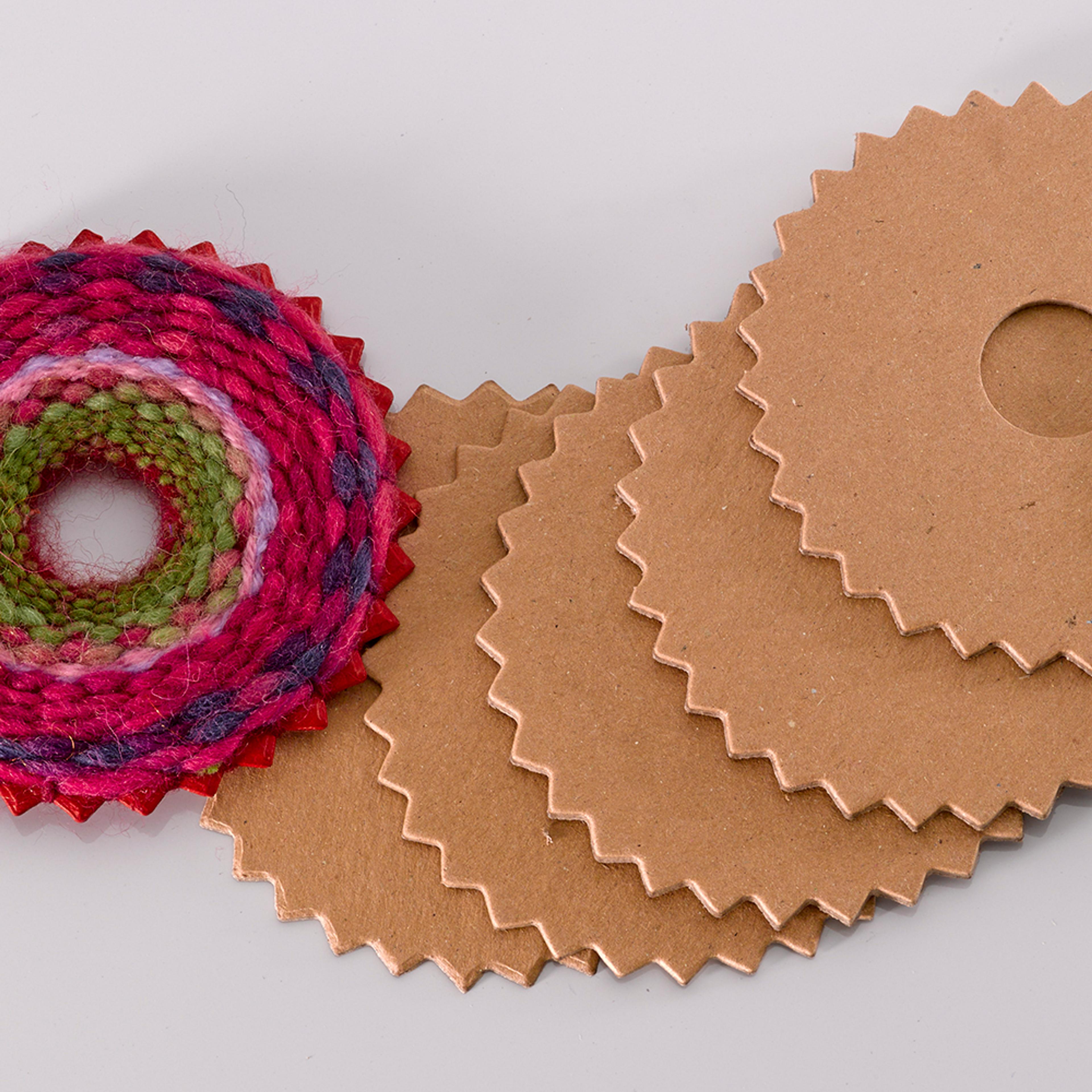 Round Serrated Mat Cards - 152mm. Pack of 10