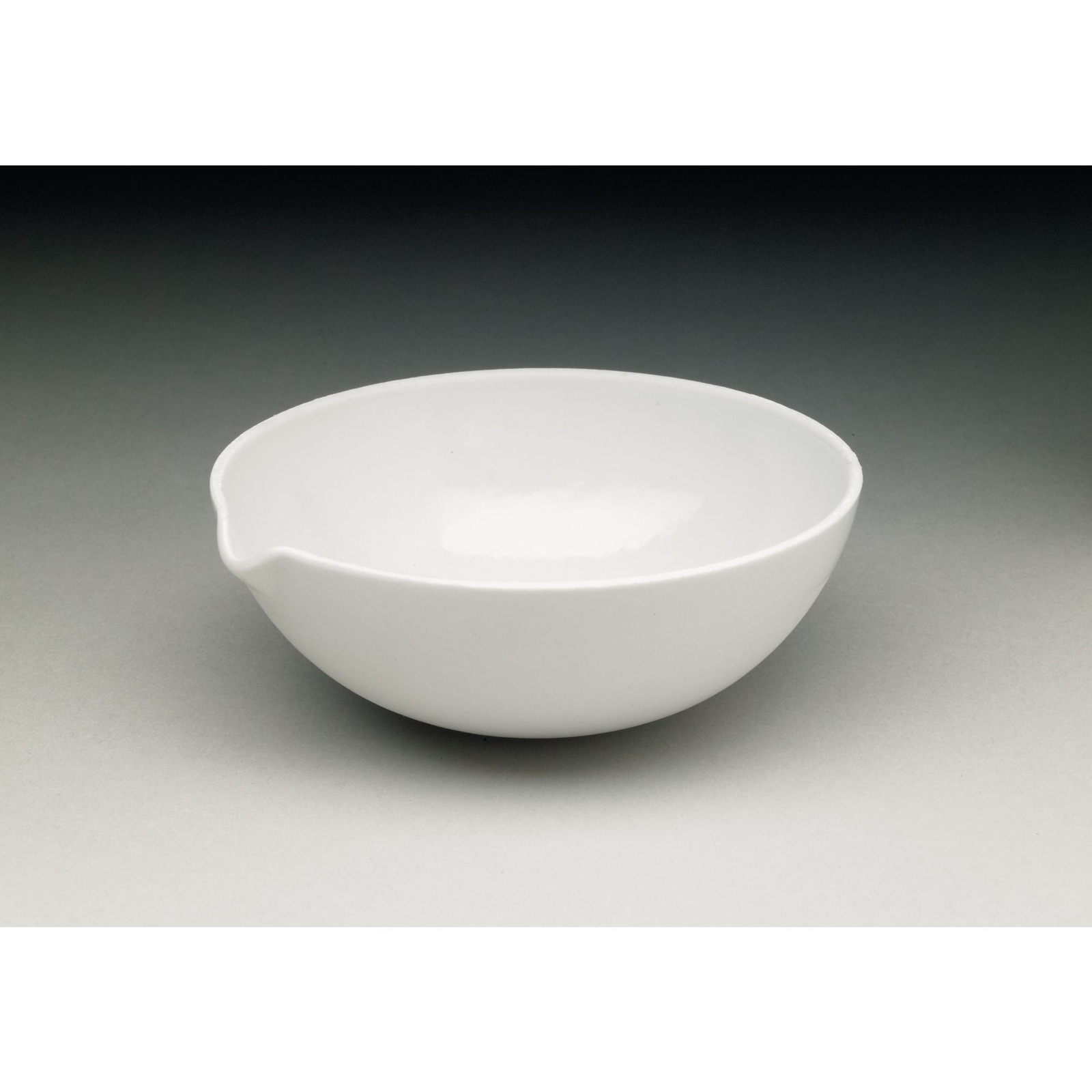 Shallow Form Porcelain Evaporating Basins - 100mL - 90mm x 35mm