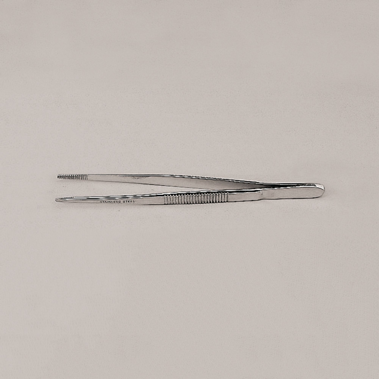 Blunt End Forceps -110mm