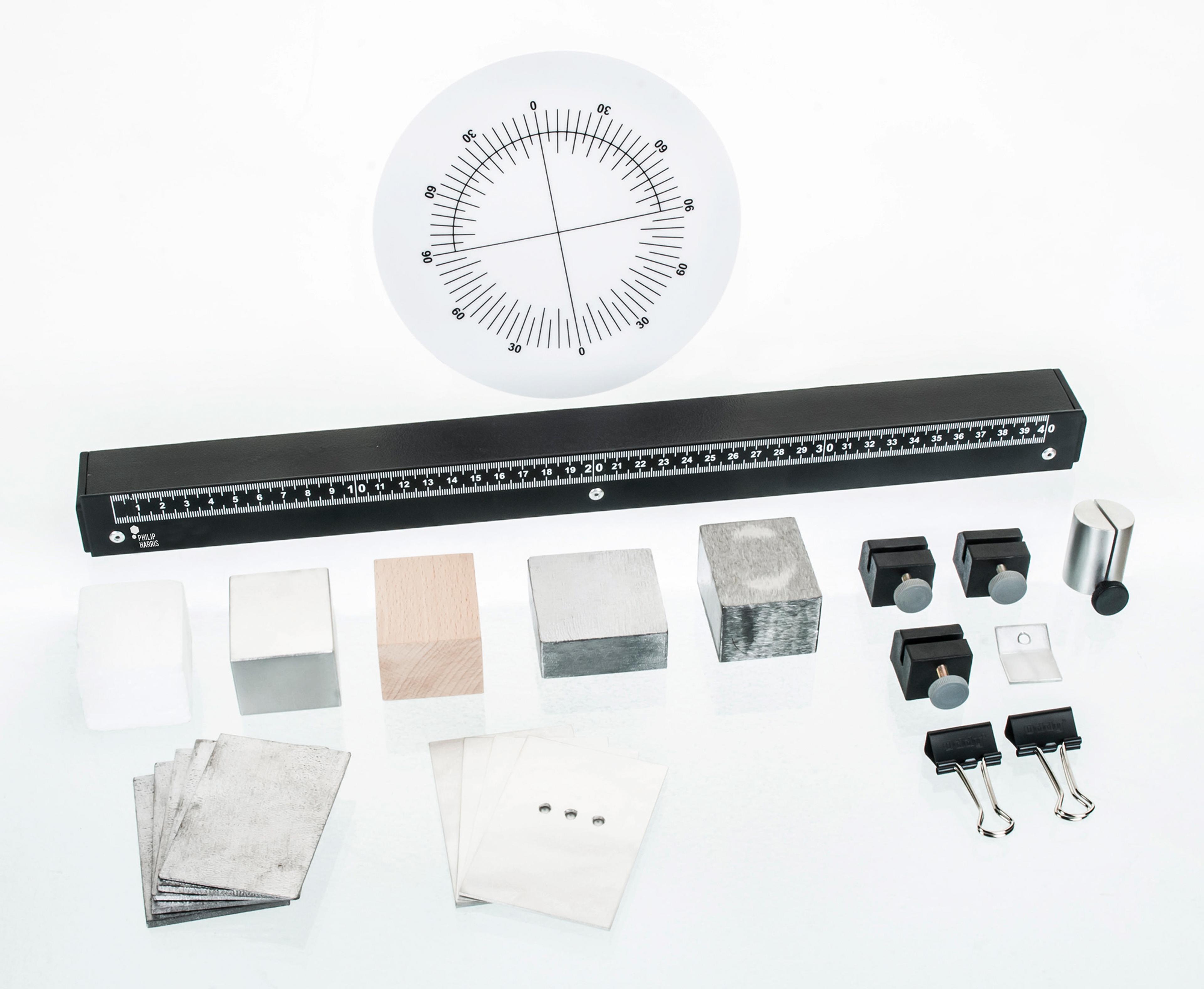 Philip Harris Experimental Radioactivity Kit