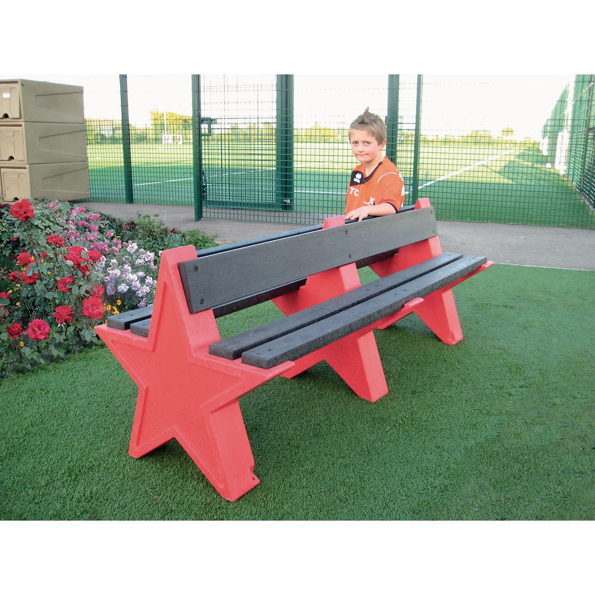 8 Person Star Bench - Red Gran
