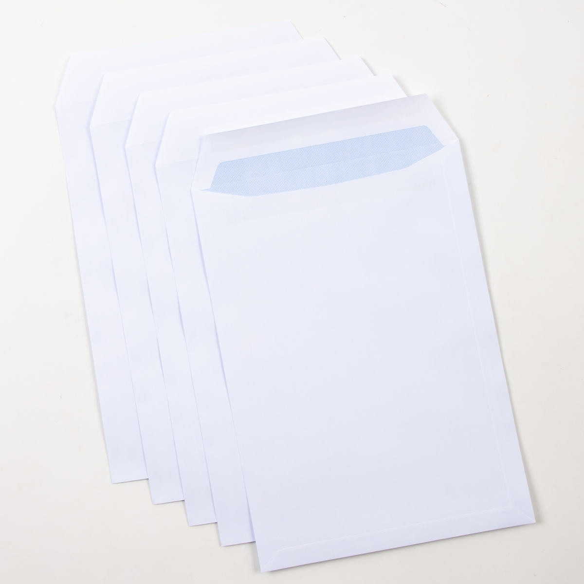 Purely C4 White Self Seal Pocket Envelopes - Pack of 25 | G1307622 | GLS