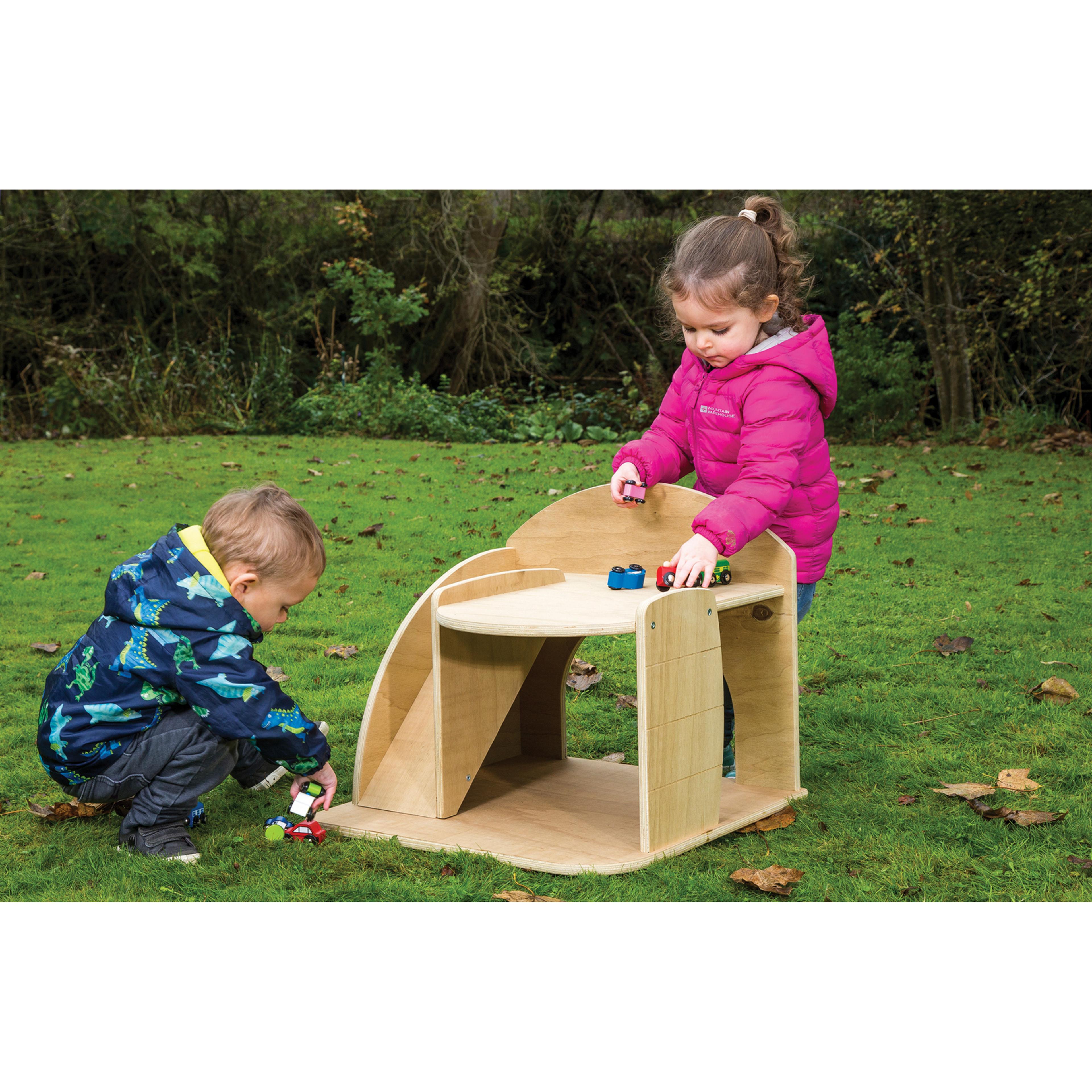 Twoey Outdoor Garage