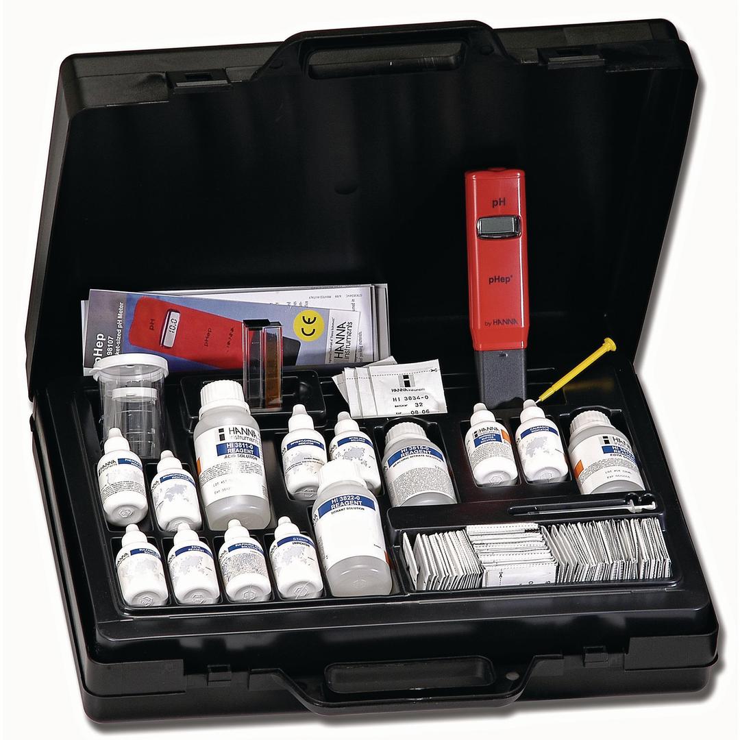 HANNA HI-3817 Water Testing Kit | HC1494781 | Findel International