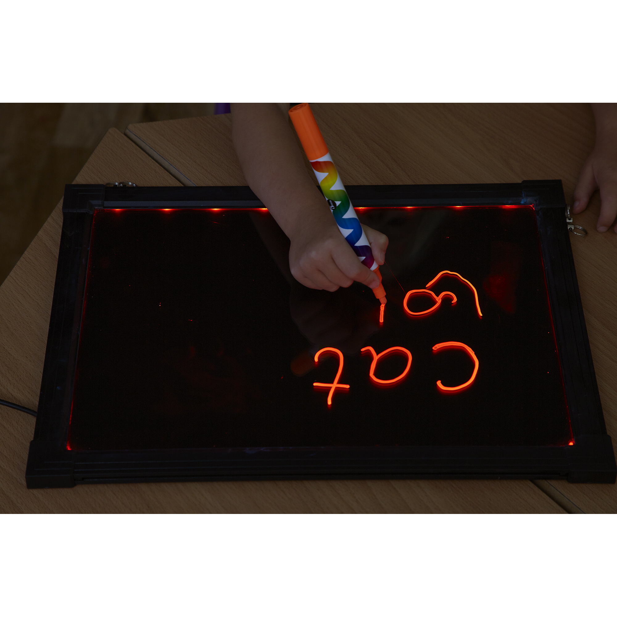 5mm Tip Flourescent Markers (pack 8)