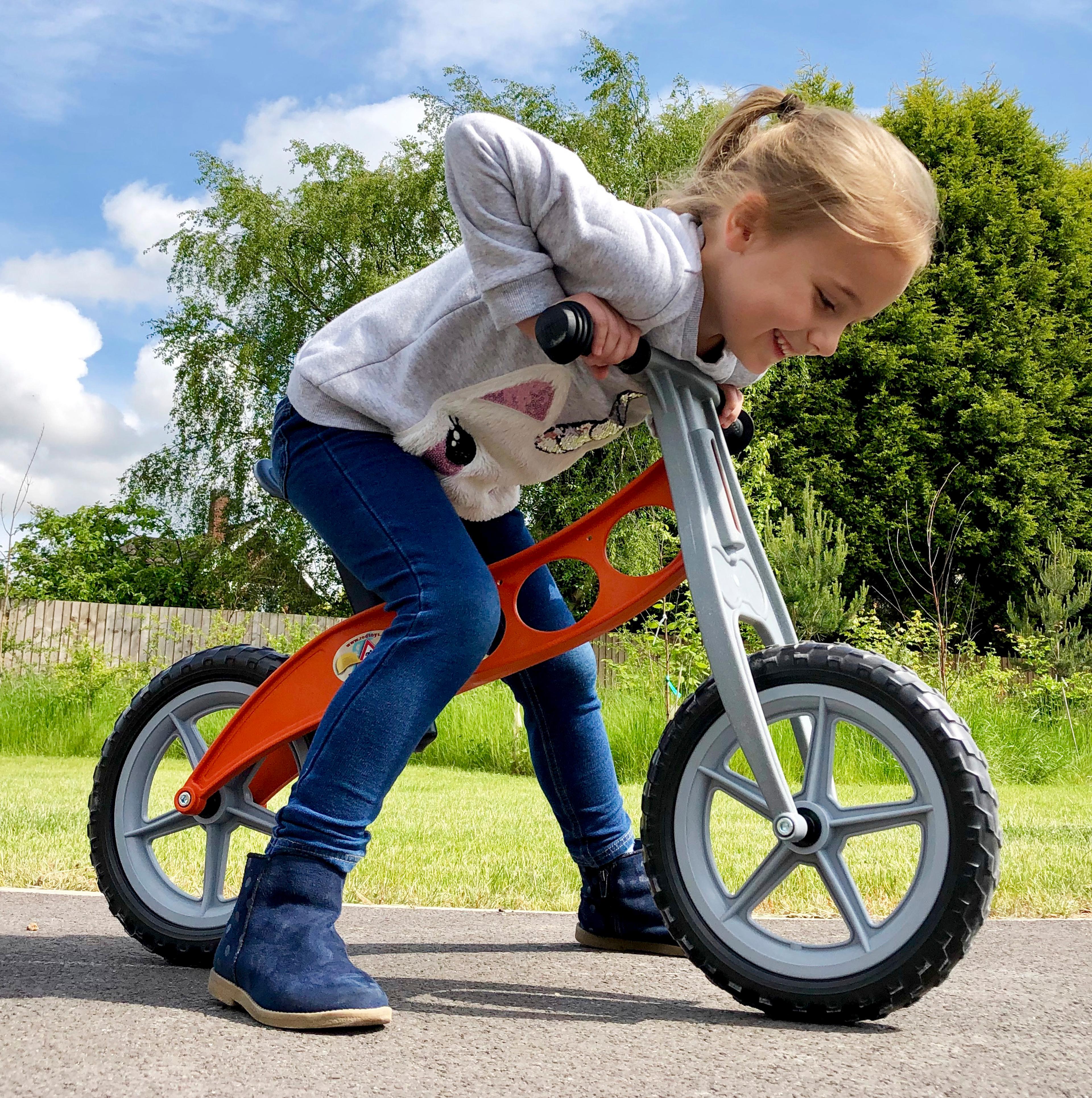 educational advantage Cruiser Lightweight Balance Bike 
