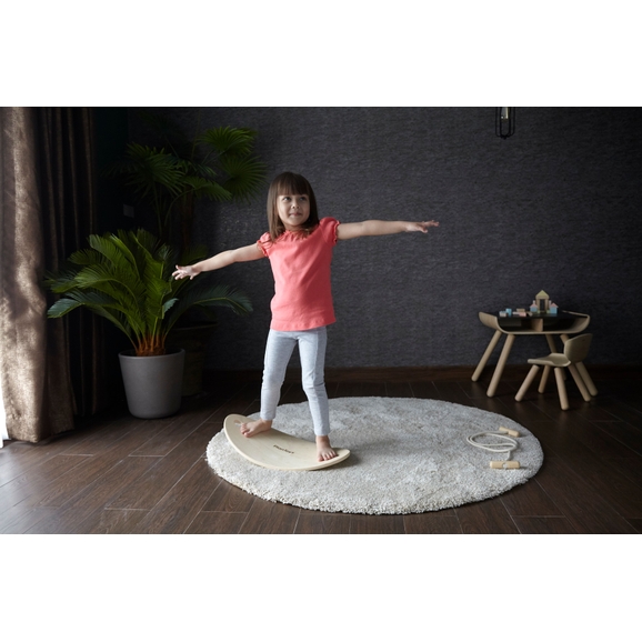 HC1827556 Plan Toys Wooden Balance Board Findel International