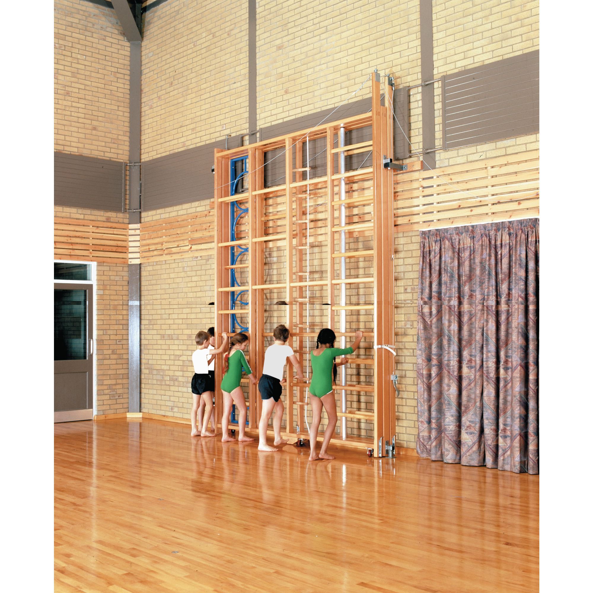 Primary school climbing store frames