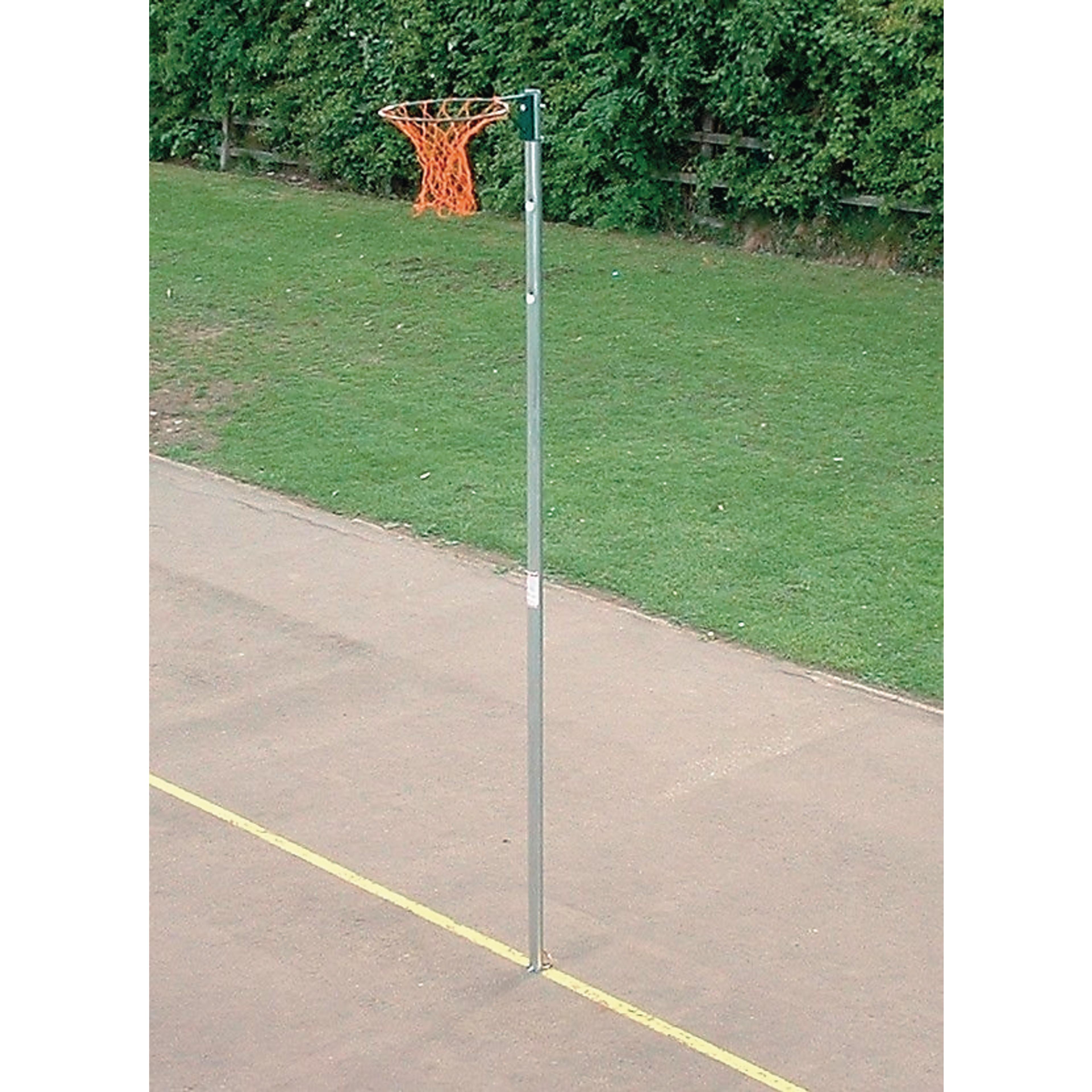 Harrod Sport Socketed Post - Green - Pair