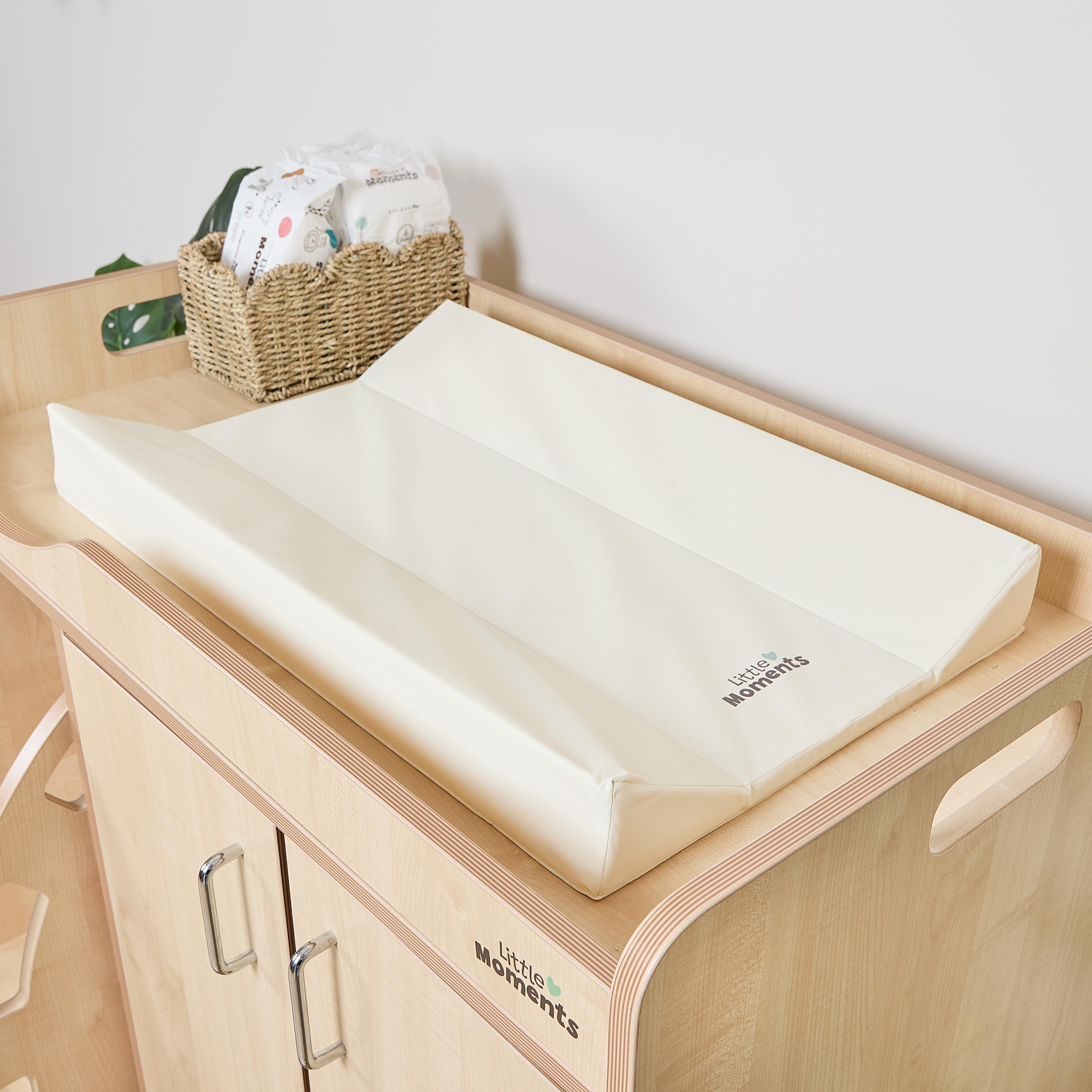 Little Moments Wedge Changing Mat - Cream