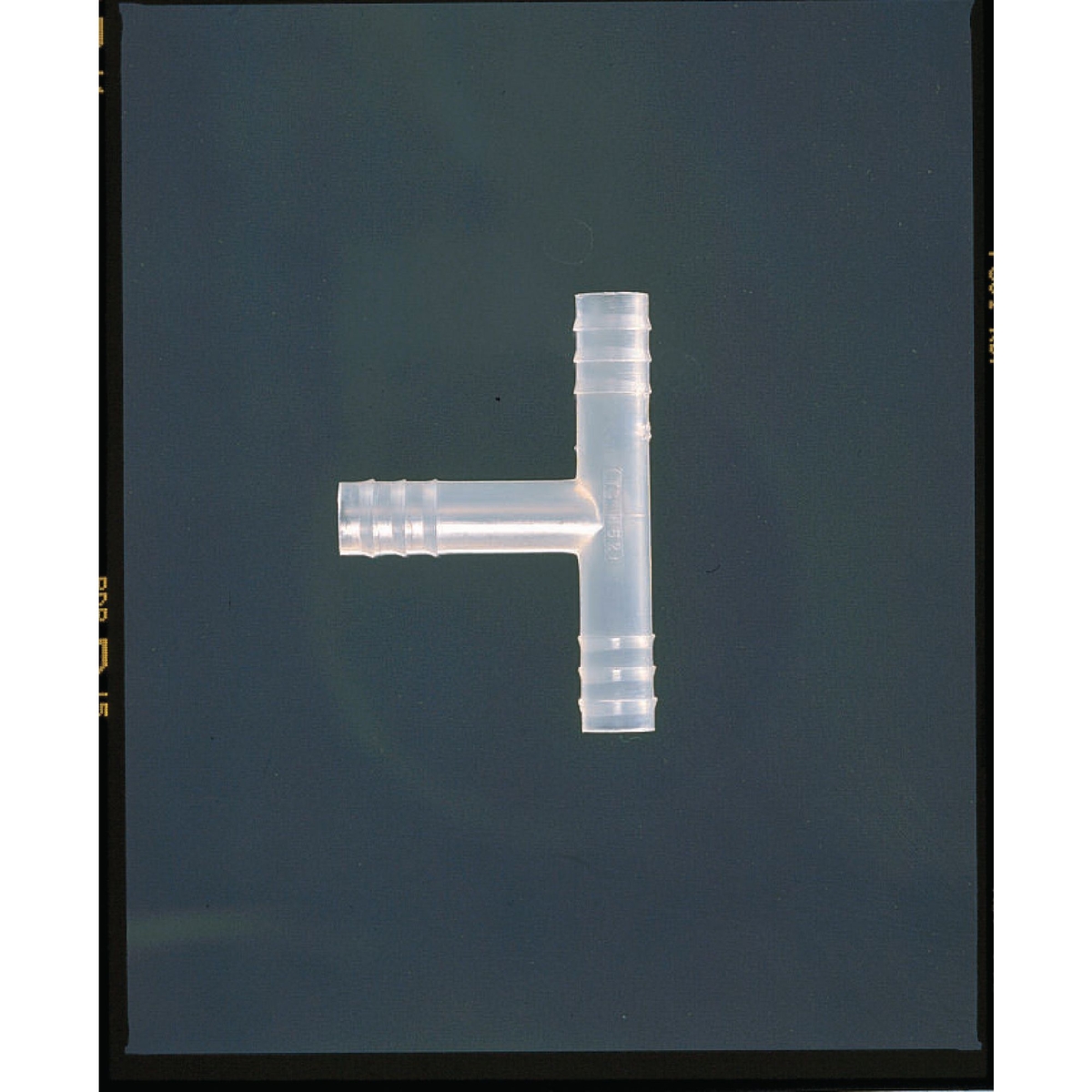 T 6 Inch Tubing Connectors: T Shape - 6mm | B8R09544 | Philip Harris