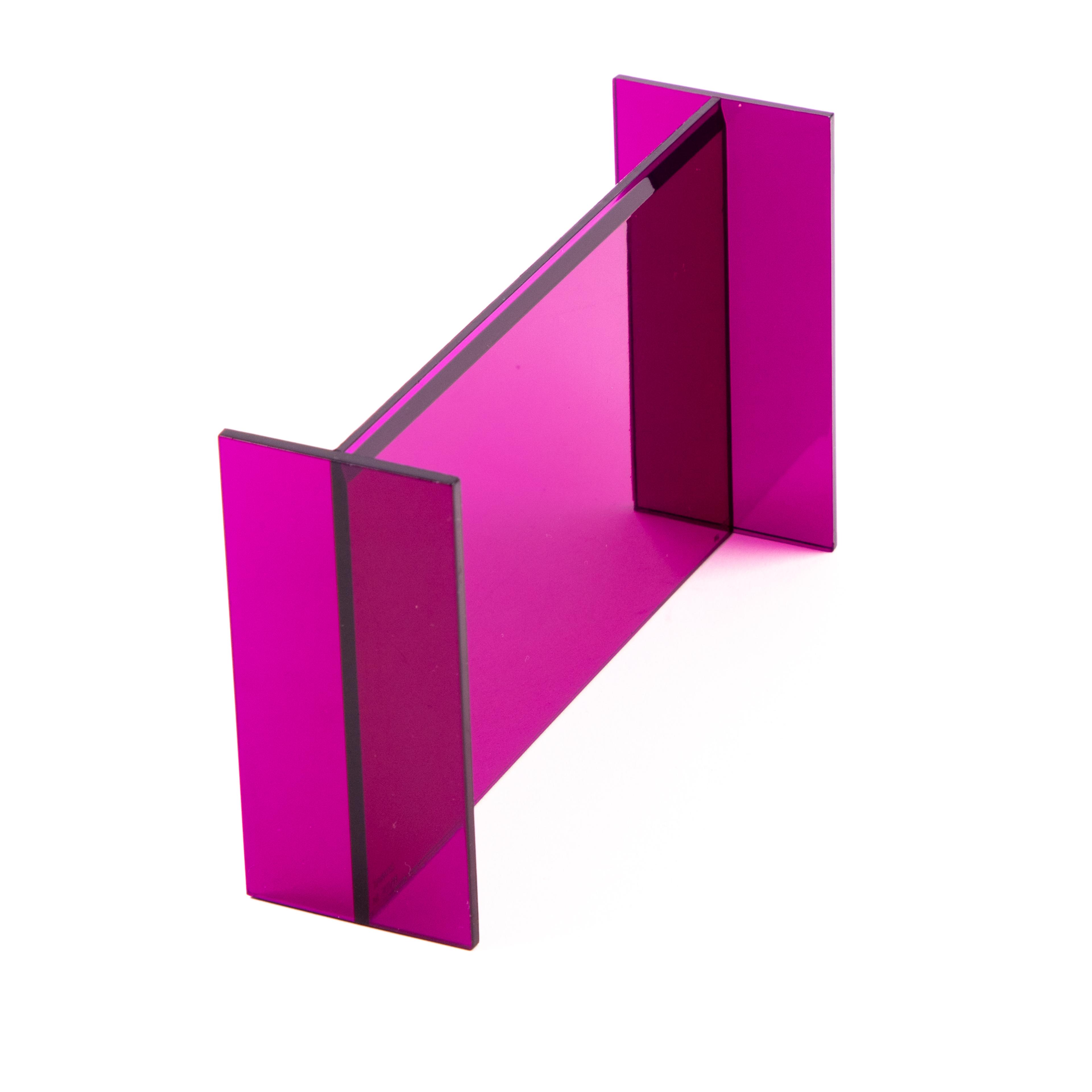 Symmetry Mirror