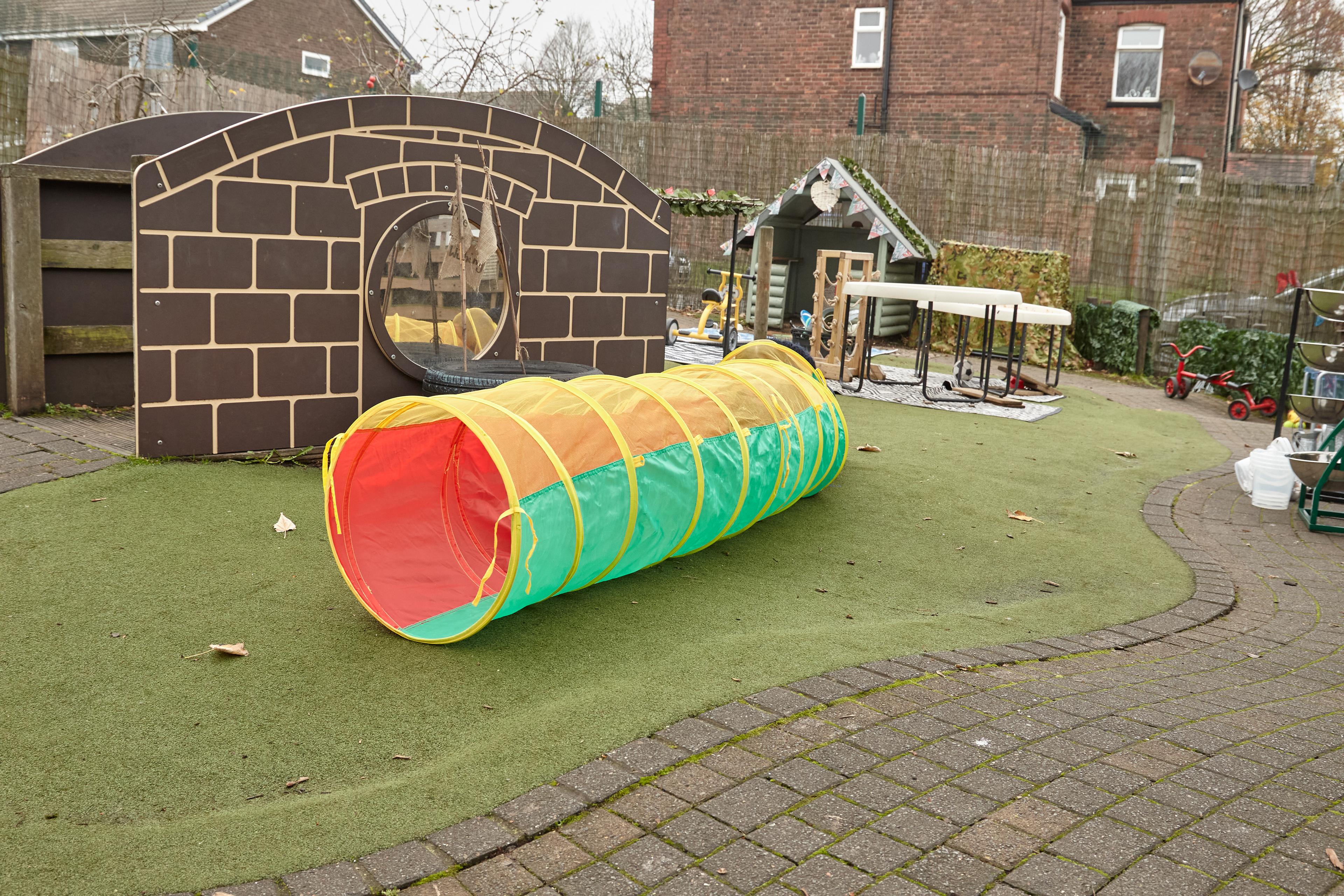 Pop-Up 'S' Tunnel from Hope Education