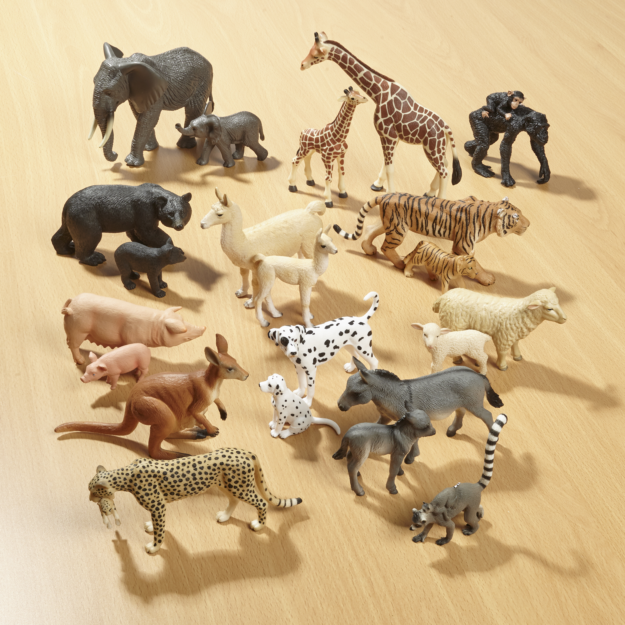 Wild Animals and their Young Set from Hope Education - Pack of 22