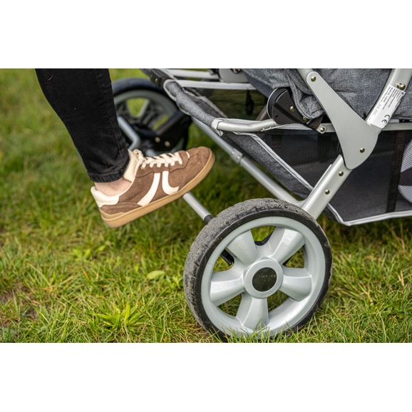 CP00052121 Cabrio 4-Seater Stroller with Raincover Findel