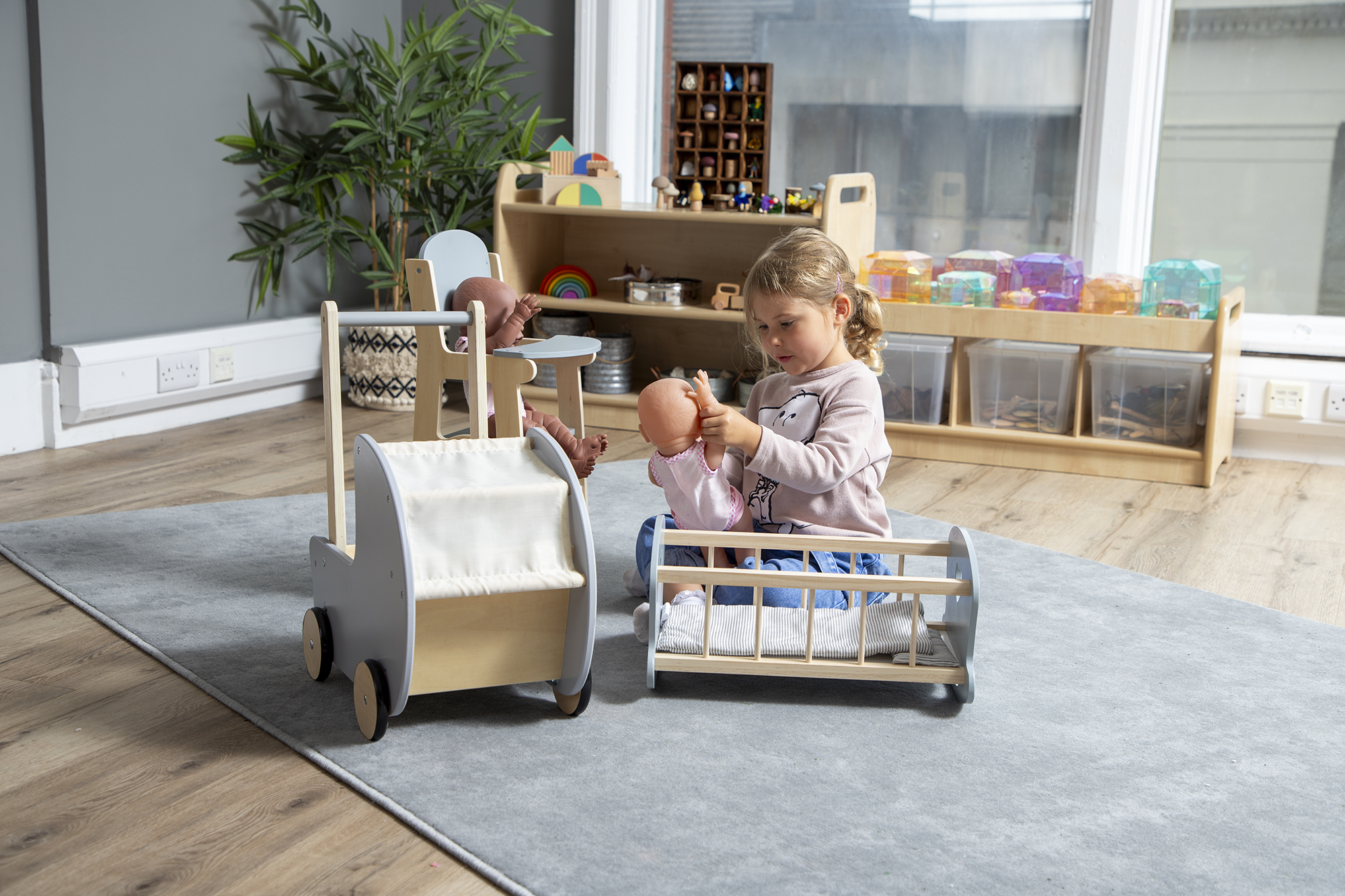 White wooden doll online high chair