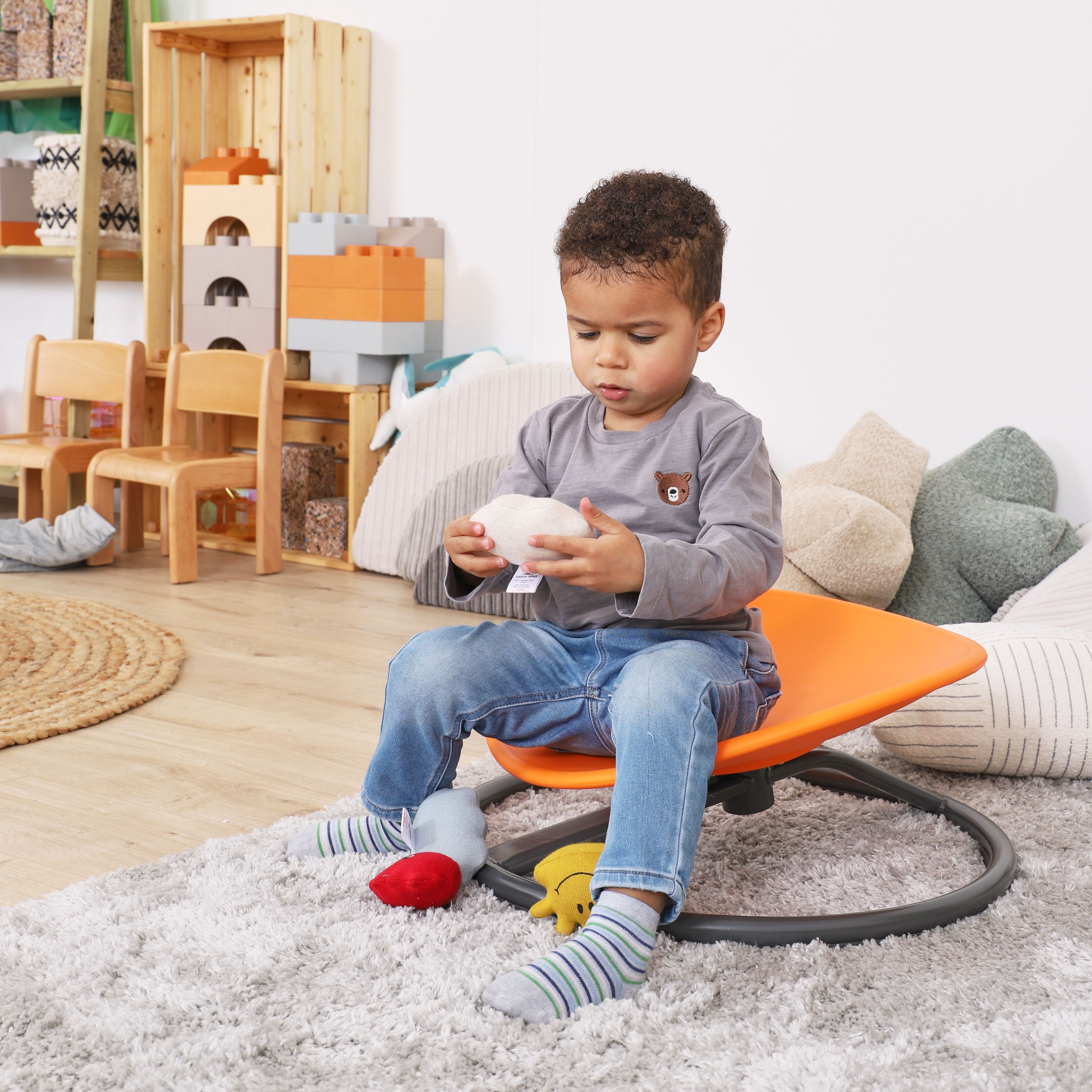 GONGE Carousel | HP00052756 | Findel Education