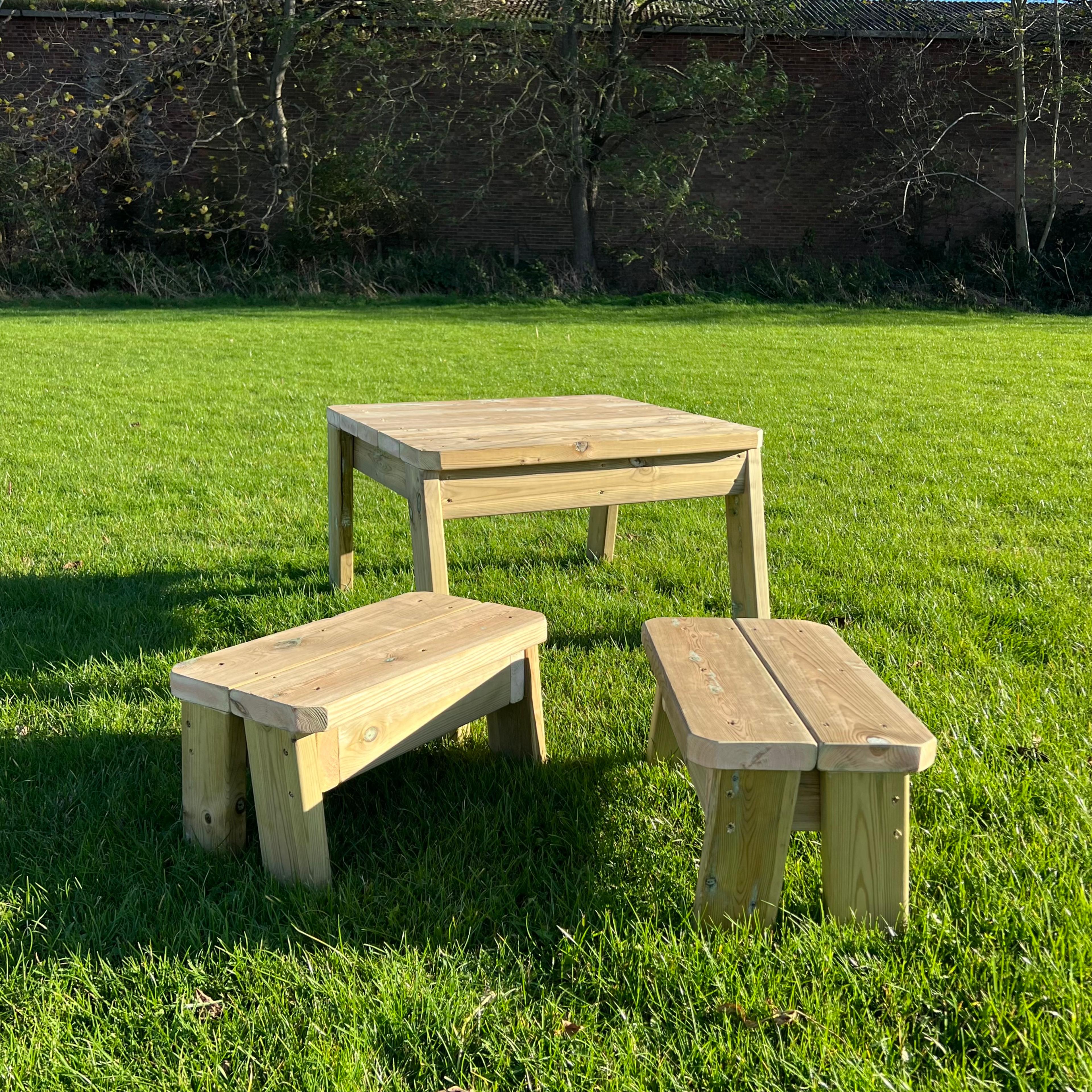 NEWBY LEISURE Outdoor Mini Table & Benches