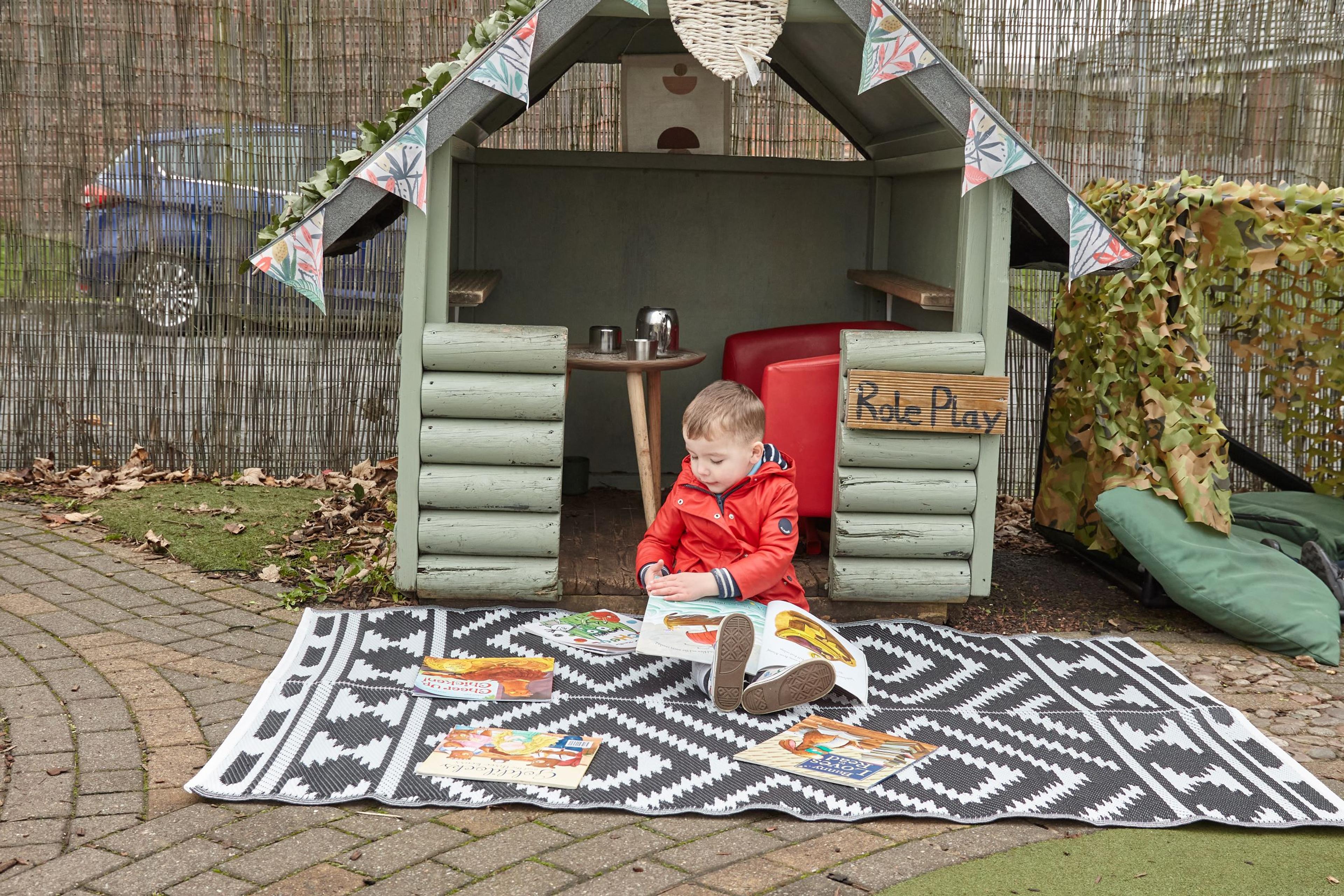 Recycled Outdoor Rug from Hope Education - Black and White