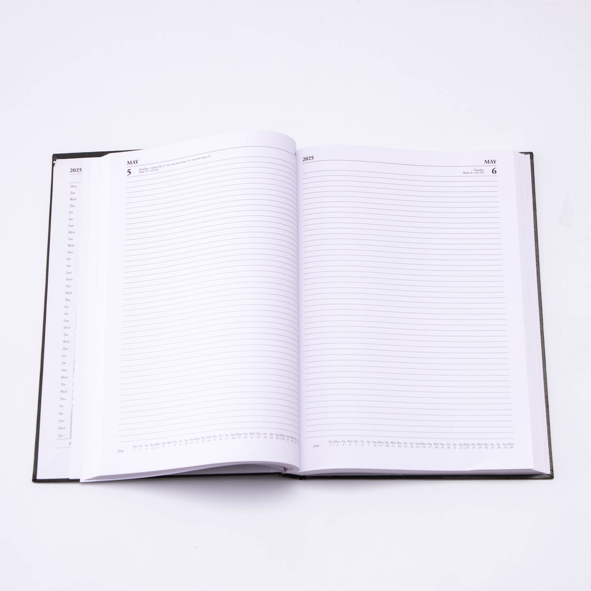 CM A4 Day Per Page Cal Diary Blk 2026