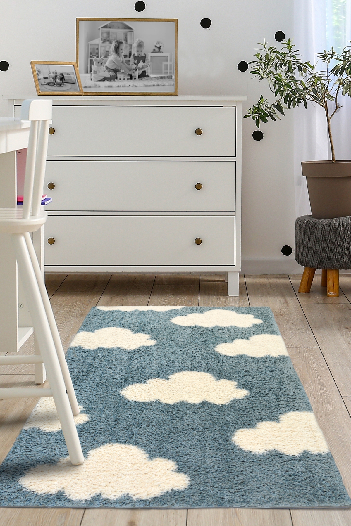Raincloud Rug Blue Cloud Shaggy Rug - Small | GP00056887 | GLS