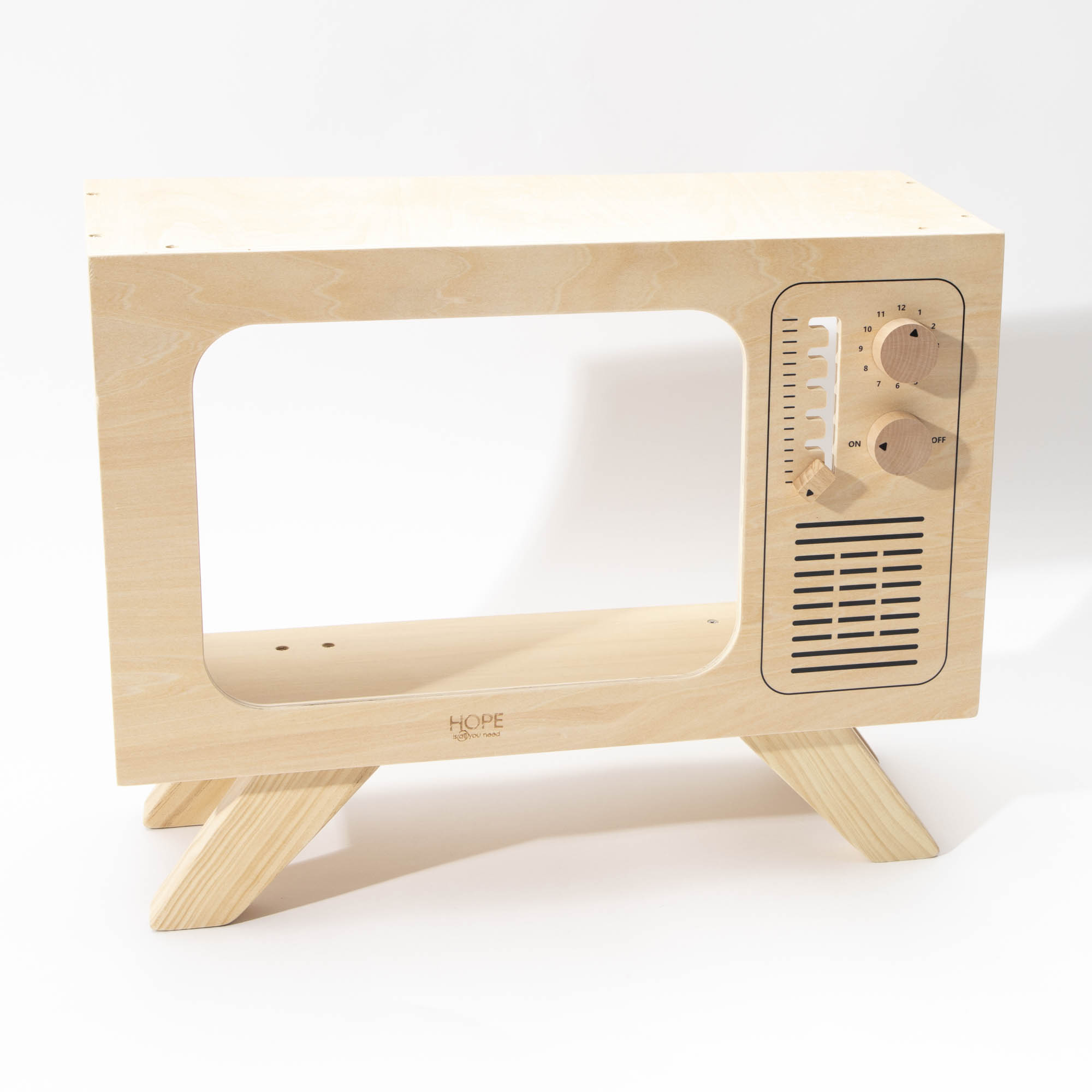 Wooden Role Play TV from Hope