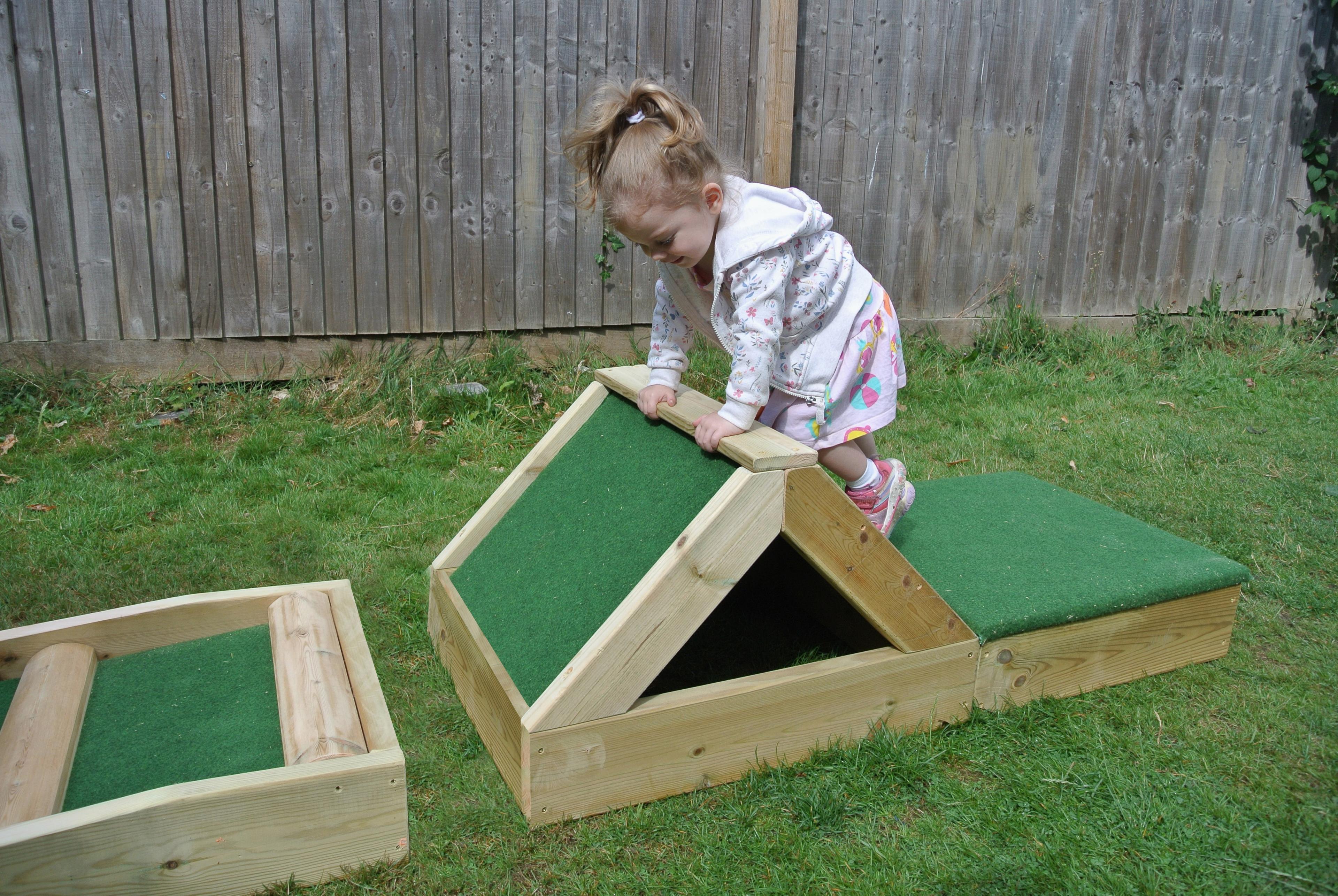 Under 2's Grassy Stage and Climb Set from Hope Education