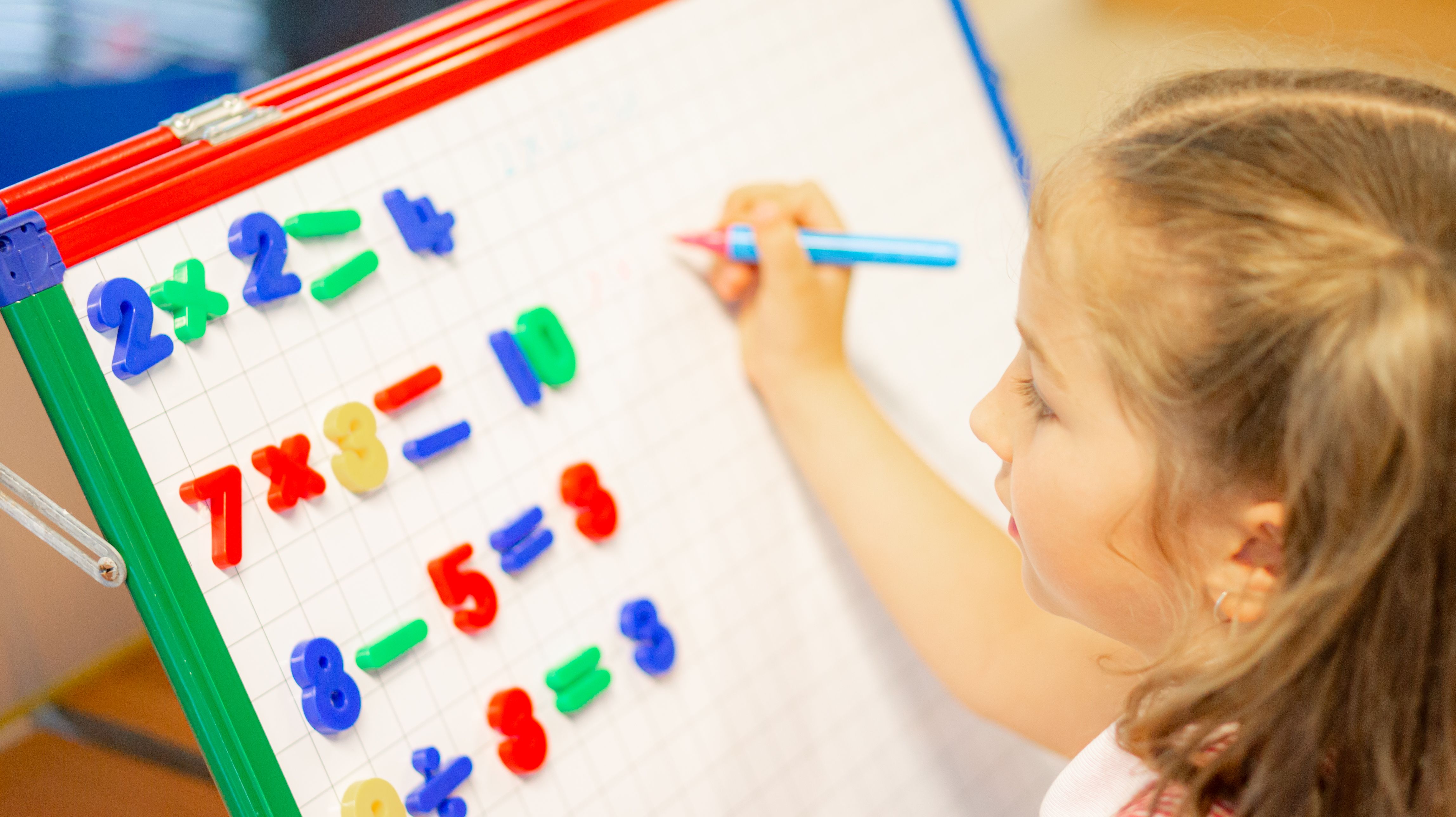 Show-me Magnetic Numbers and Maths Symbo