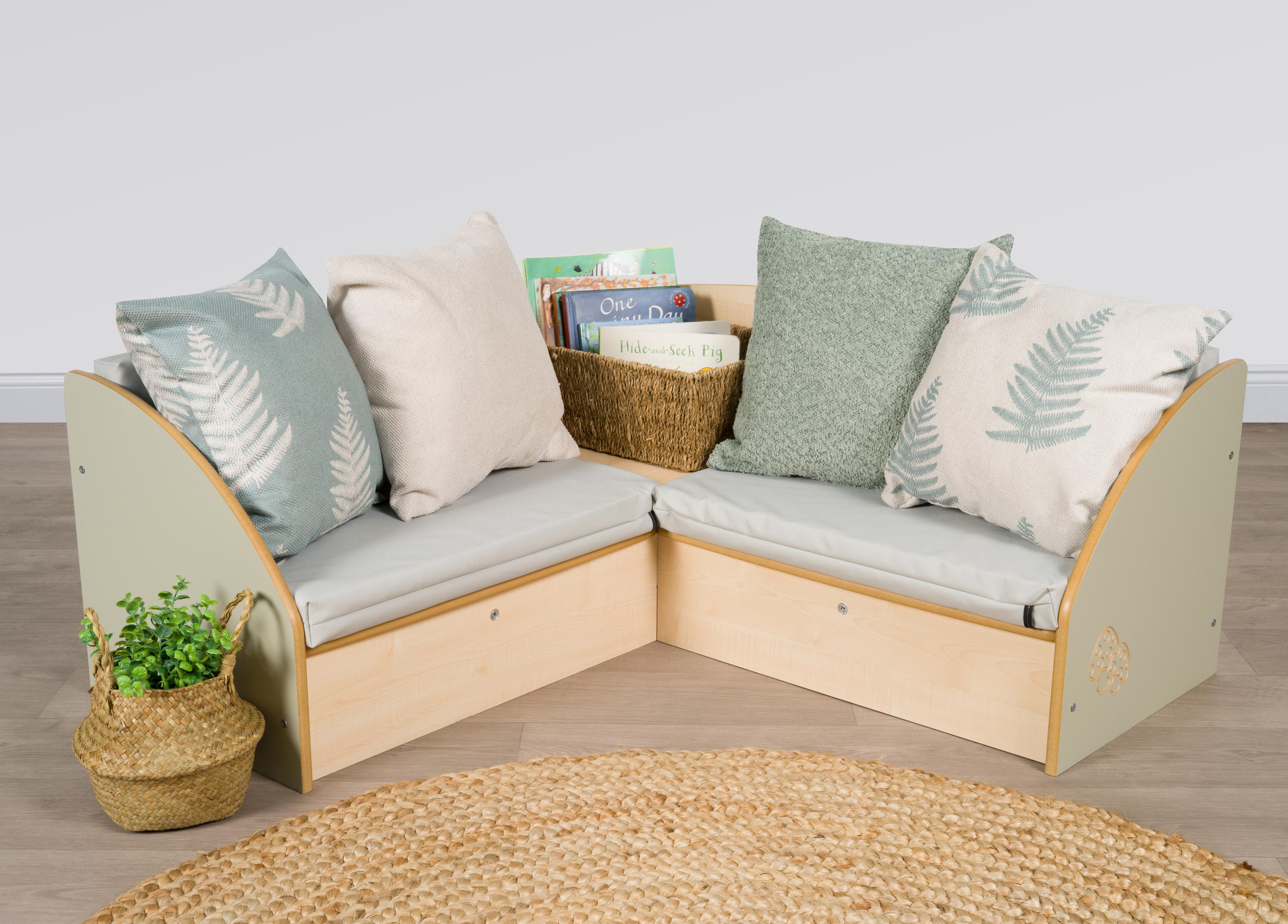Reading Corner with Grey Cushions - Green/Maple 