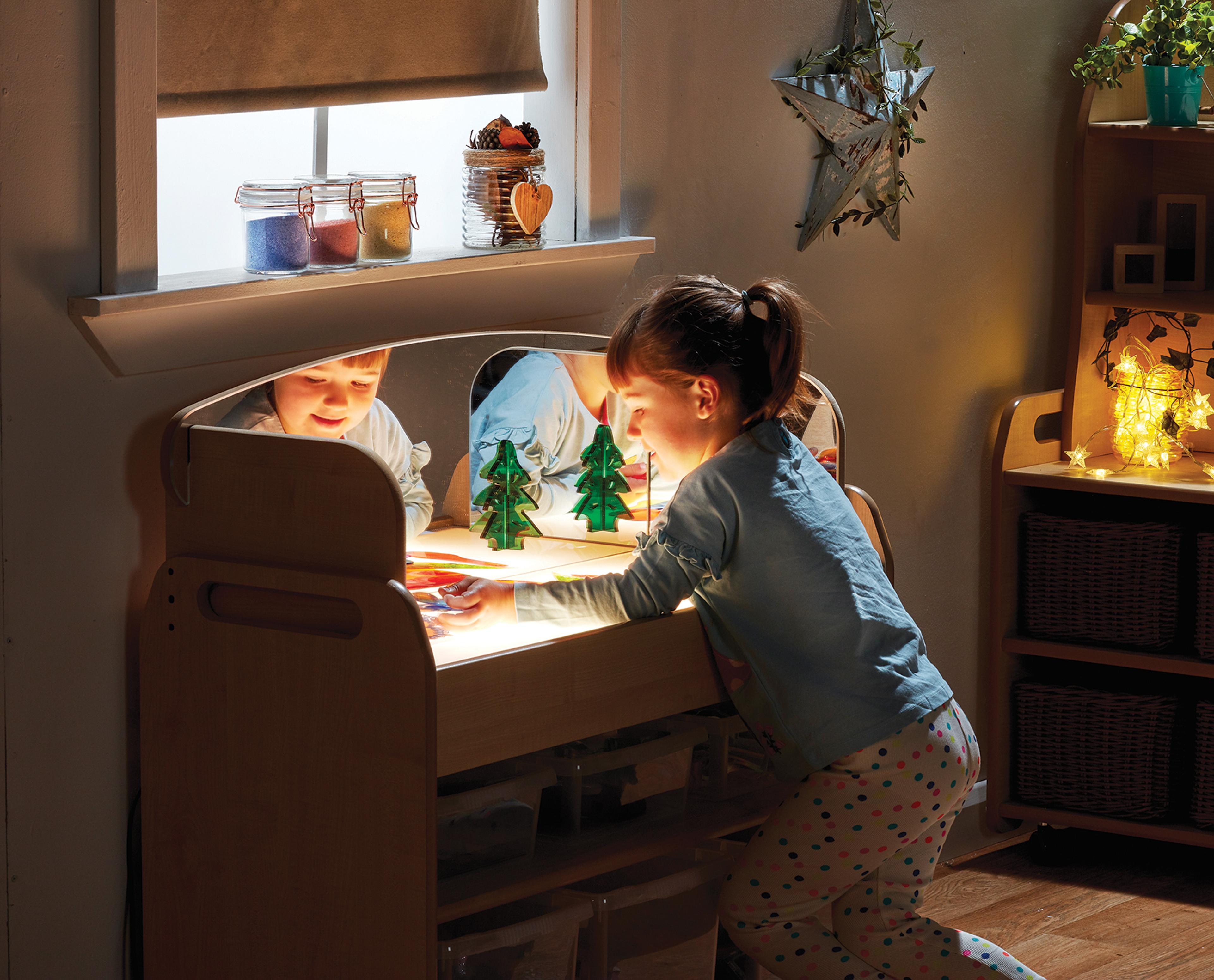 Millhouse Medium Light Box Trolley plus Mirror Surround