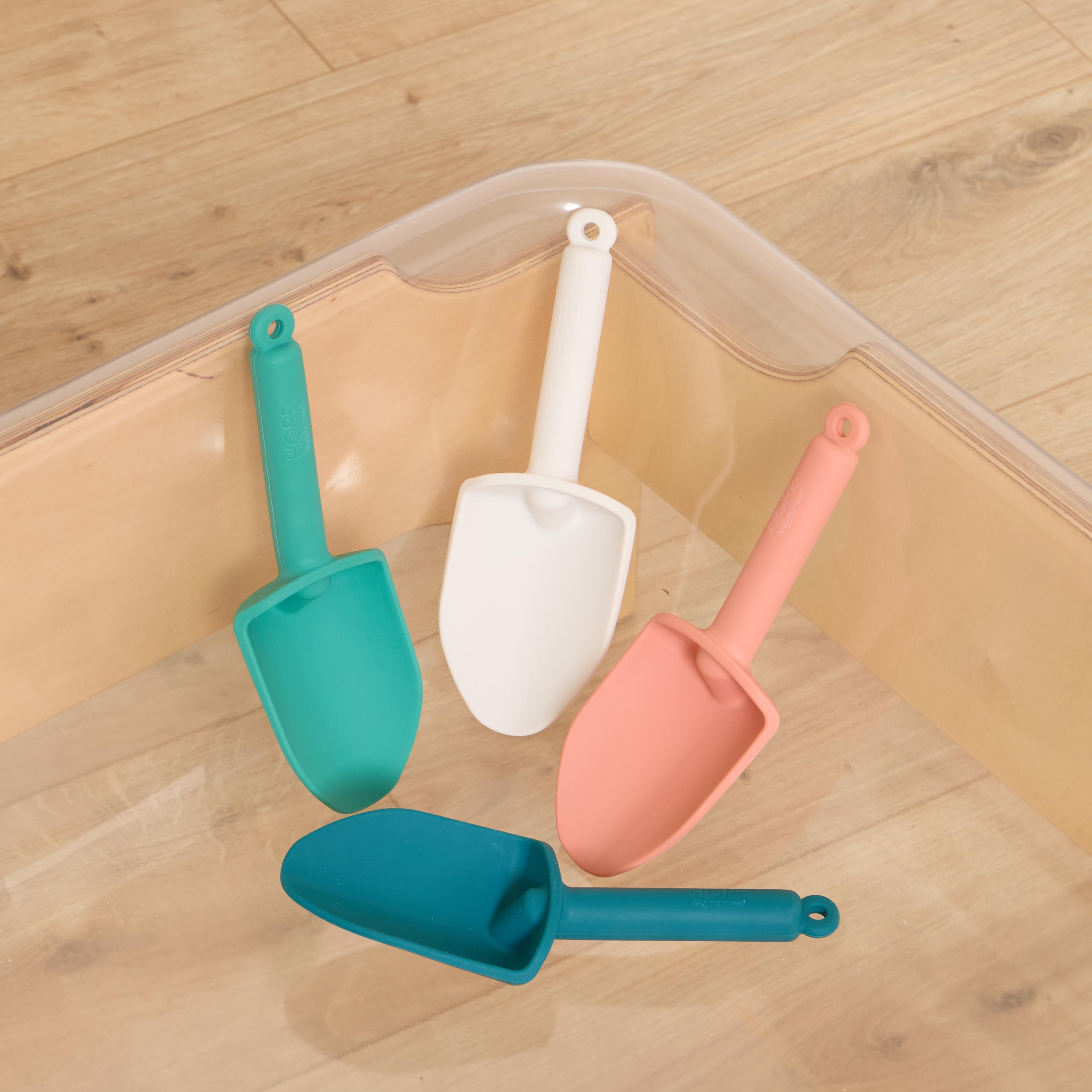 Silicone Spade from Hope Education - Pack of 4