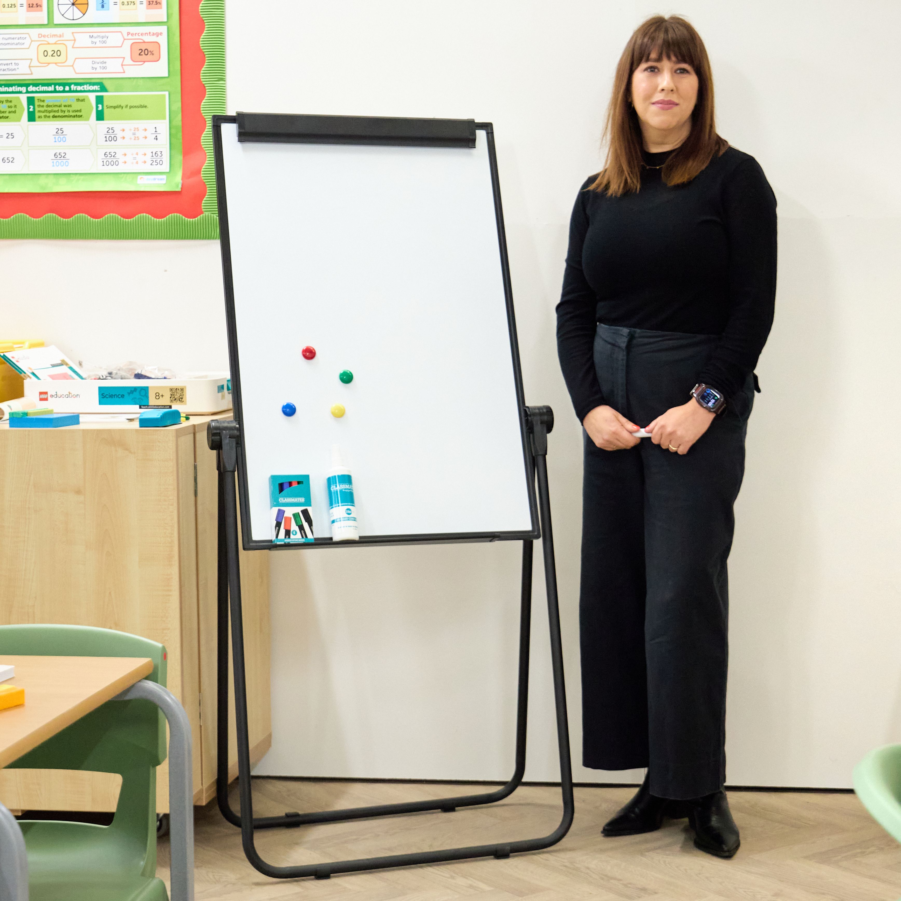 Classmates U-Stand Magnetic Flipchart Easel