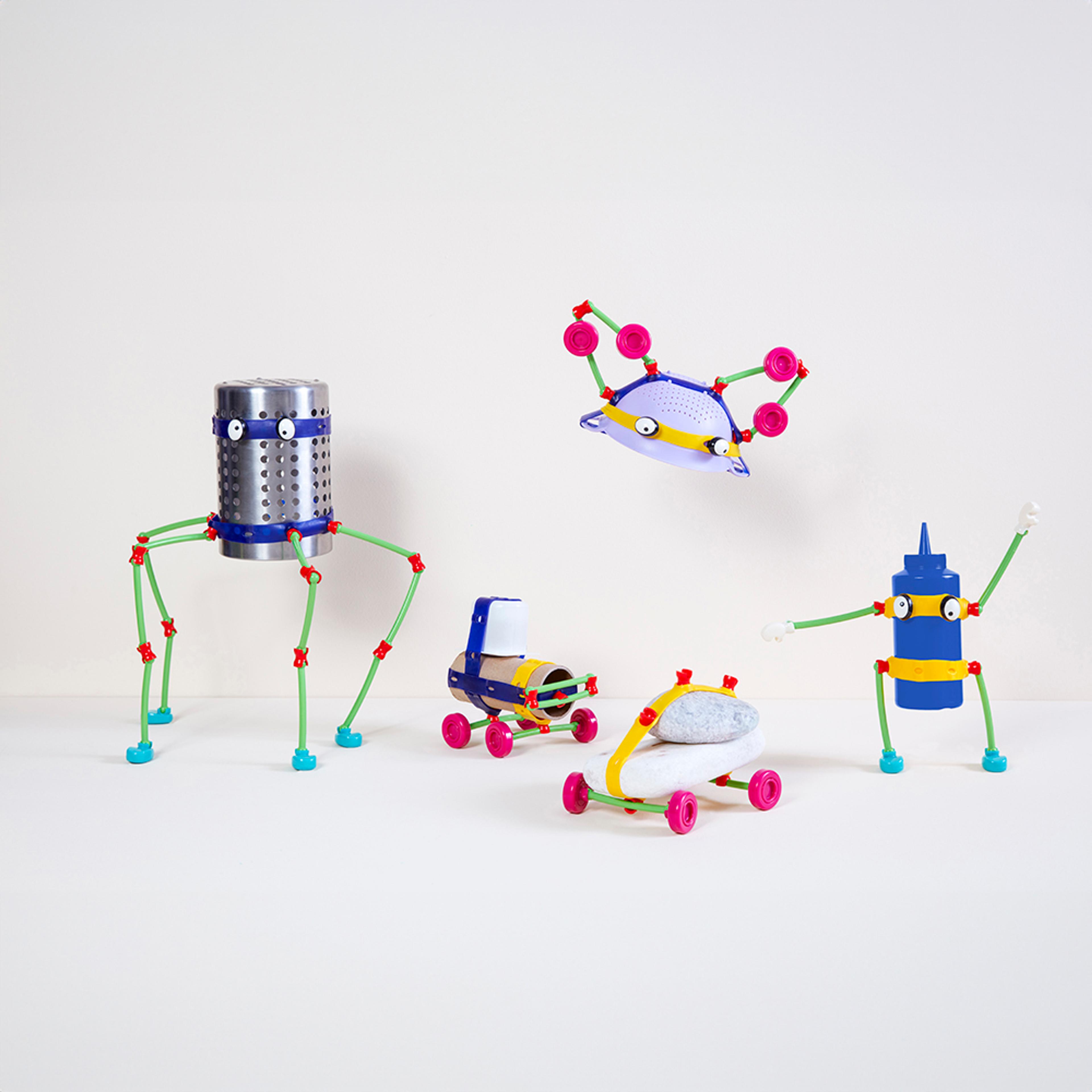 BIGJIGS Toys TOYI Green Skills Kit