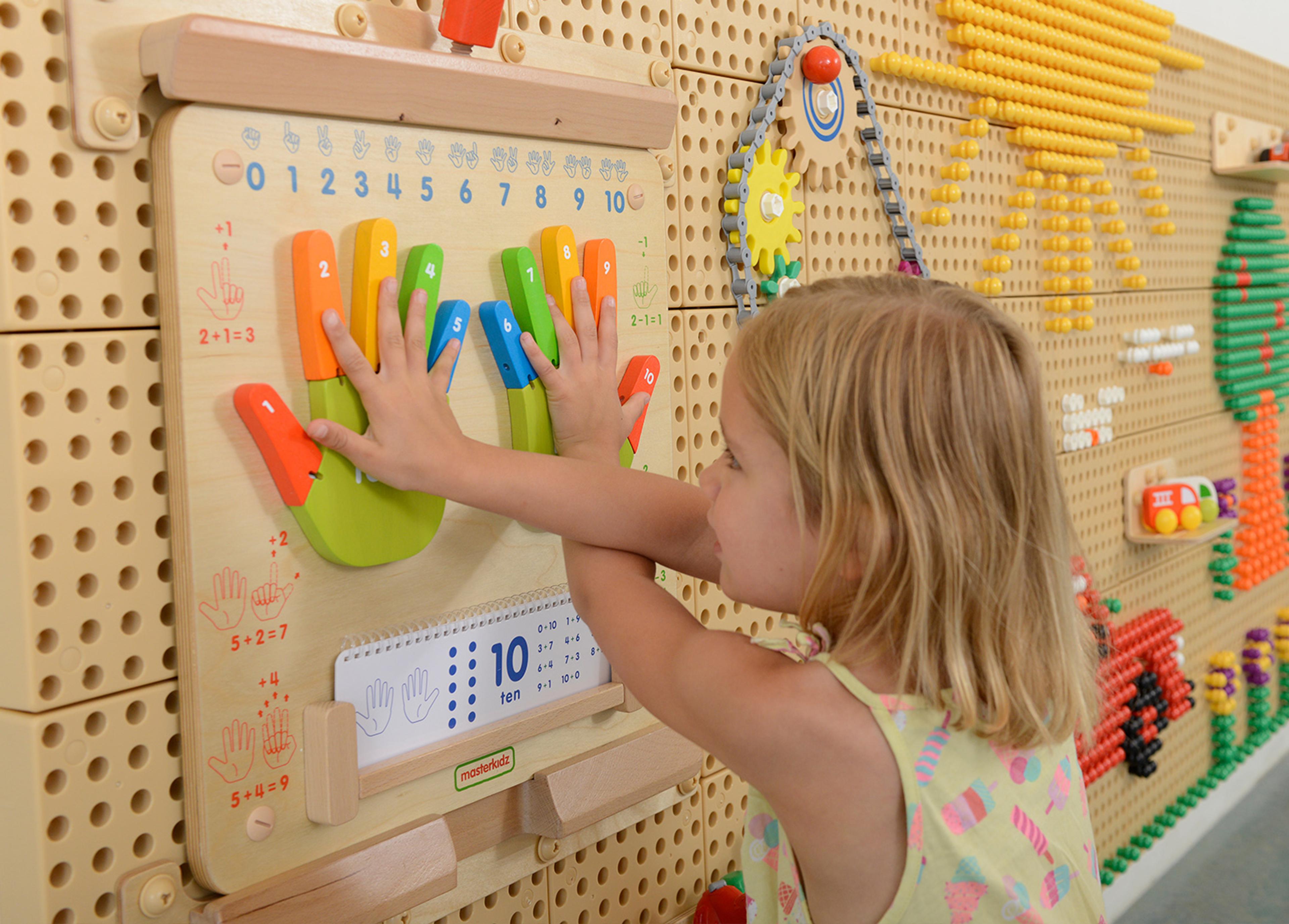 masterkidz Fingers Counting Board