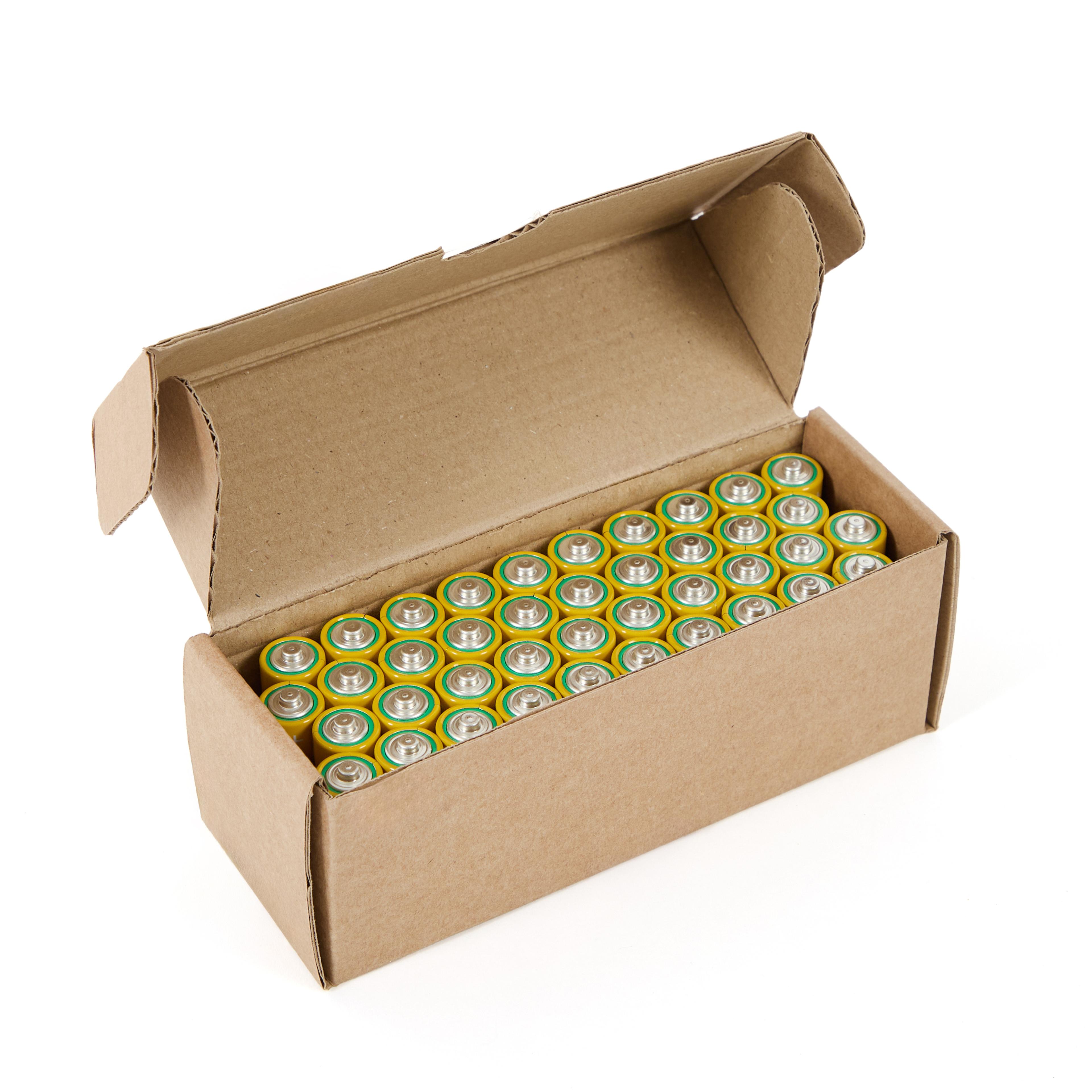 Varta Super Heavy Duty Zinc Chloride AA Battery - Pack of 40
