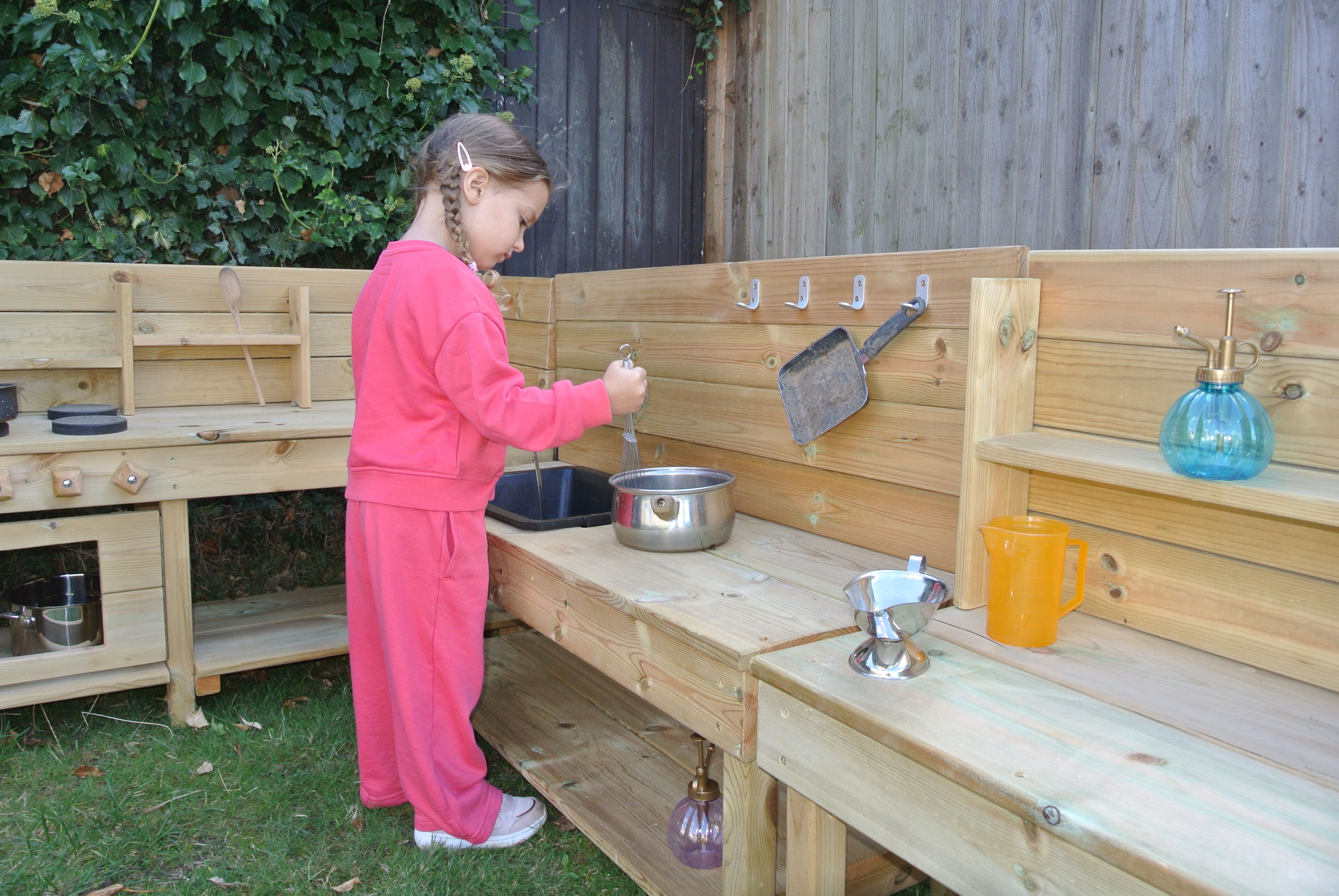 Giant U Shaped Kitchen from Hope