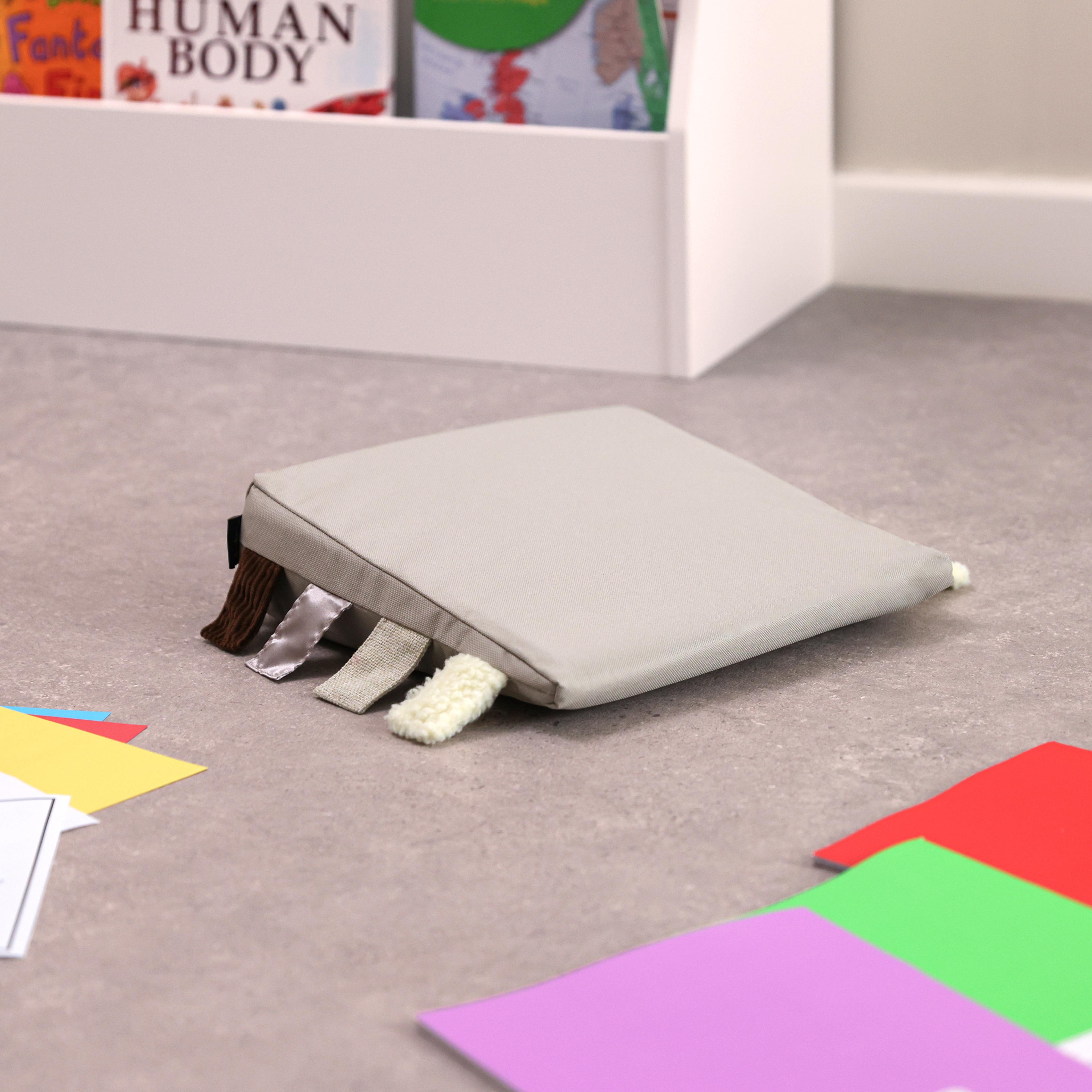 Sensory Touch Tags Posture Wedge - Natural