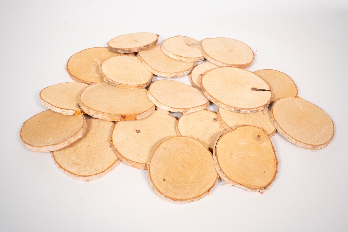 Bark Disc Rainbow Eco Play Natural Wood Discs 10cm with Hole - Pack of 20 ...