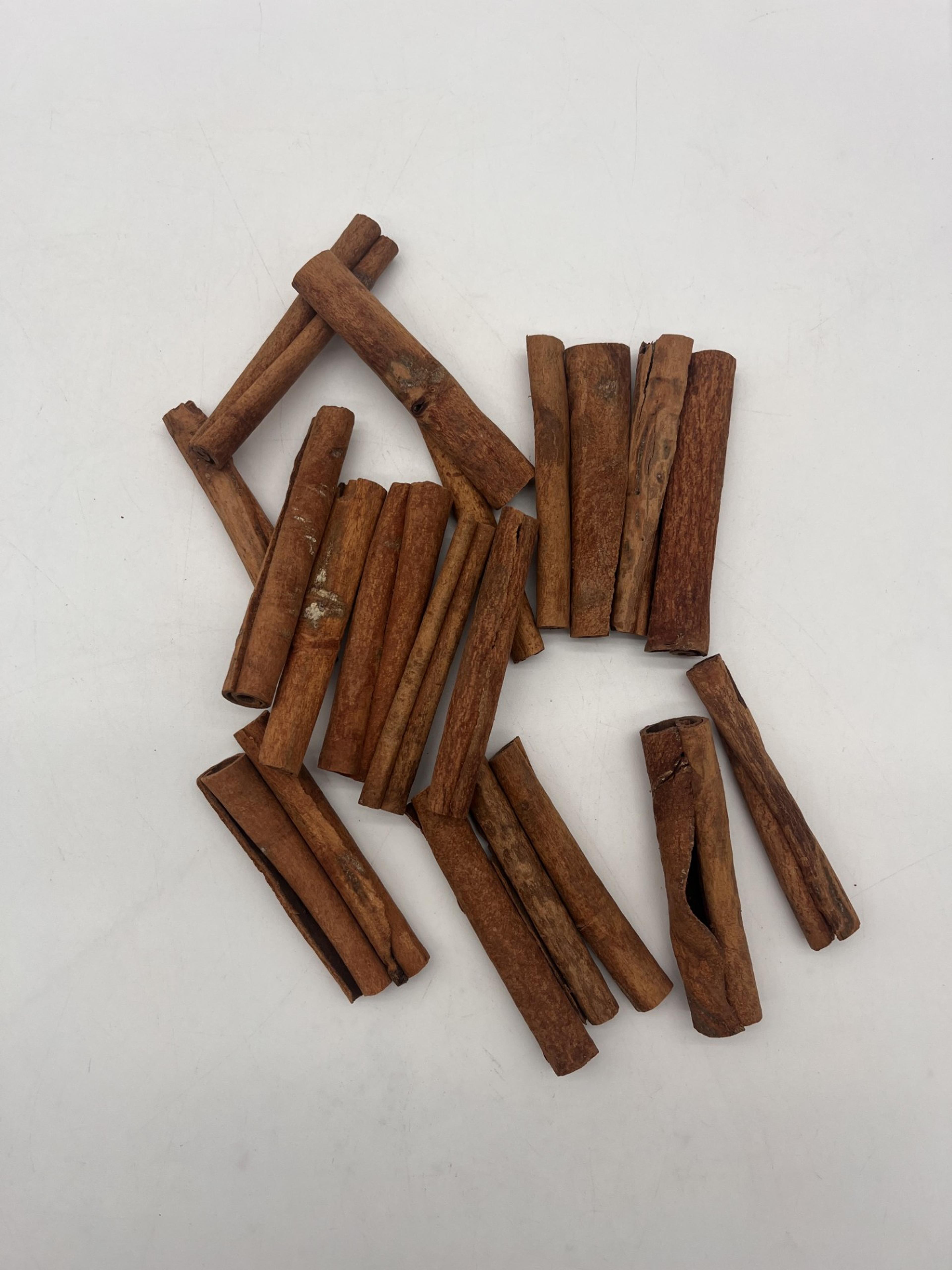 Rainbow Eco Play Cinnamon Sticks 8cm - Pack of 20 
