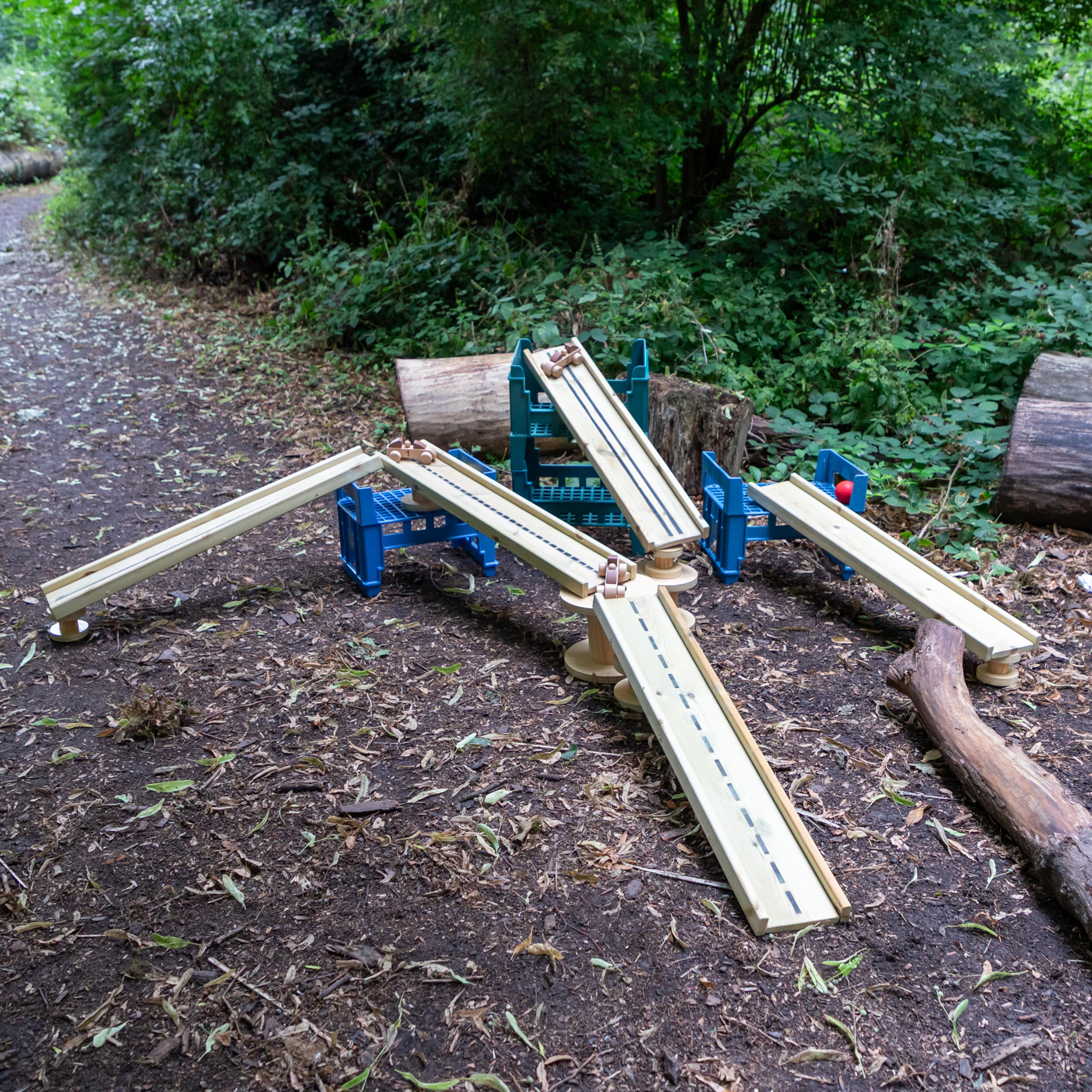 Build Roll and Race Tracks from Hope 