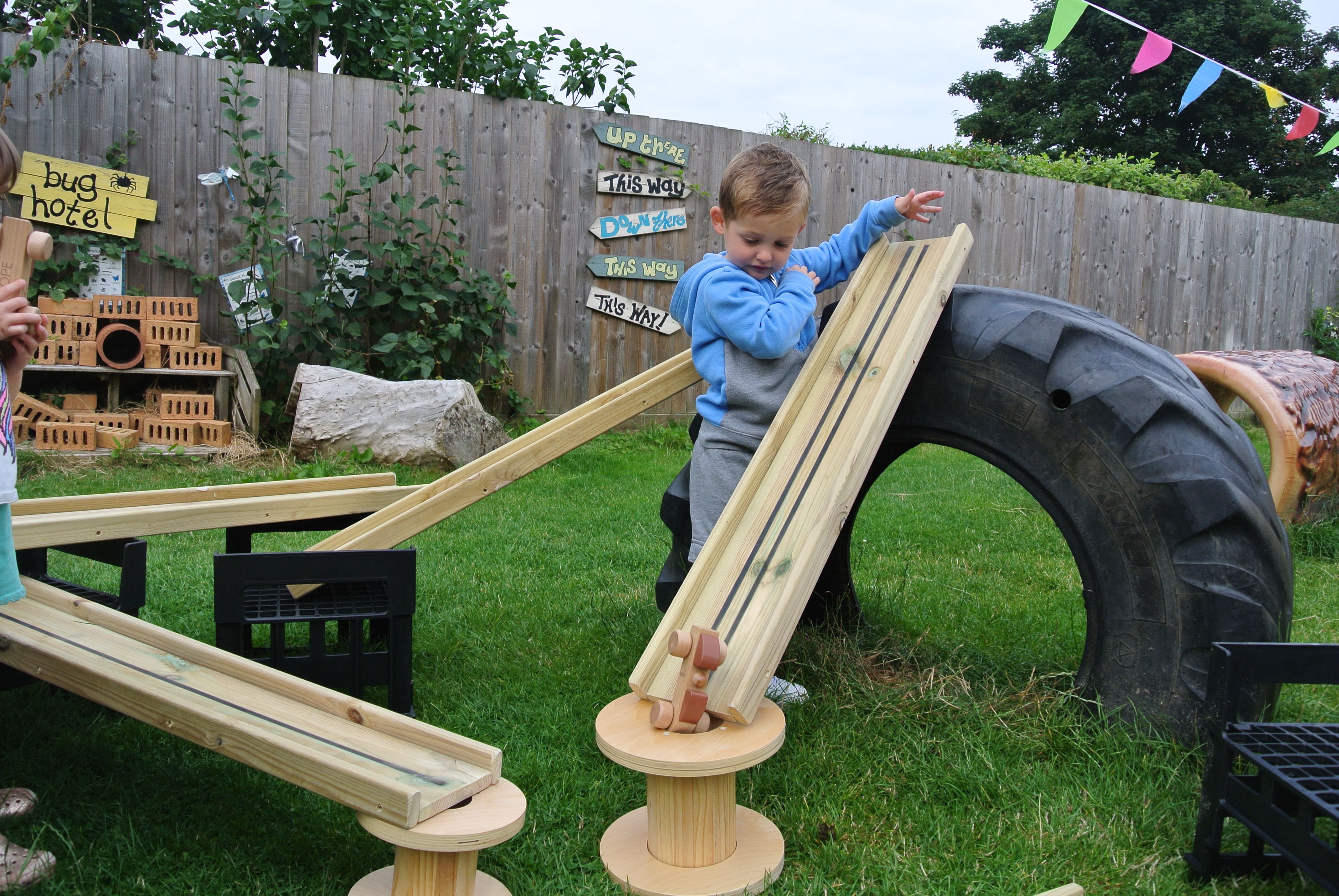 Build Roll and Race Tracks from Hope